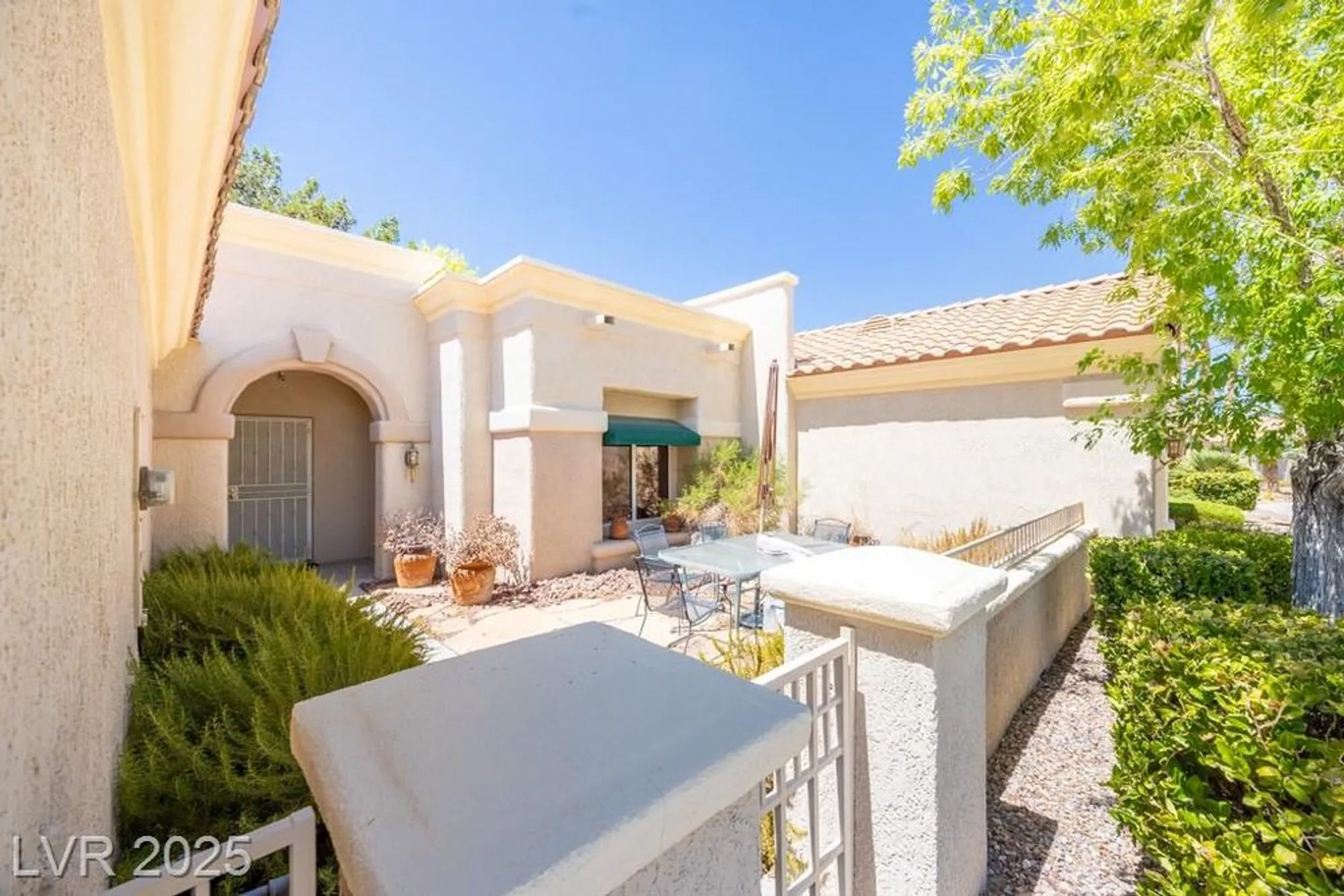 Property Slideshow image 2 of 36 | 2125 capestone st, Las Vegas, NV, 89134