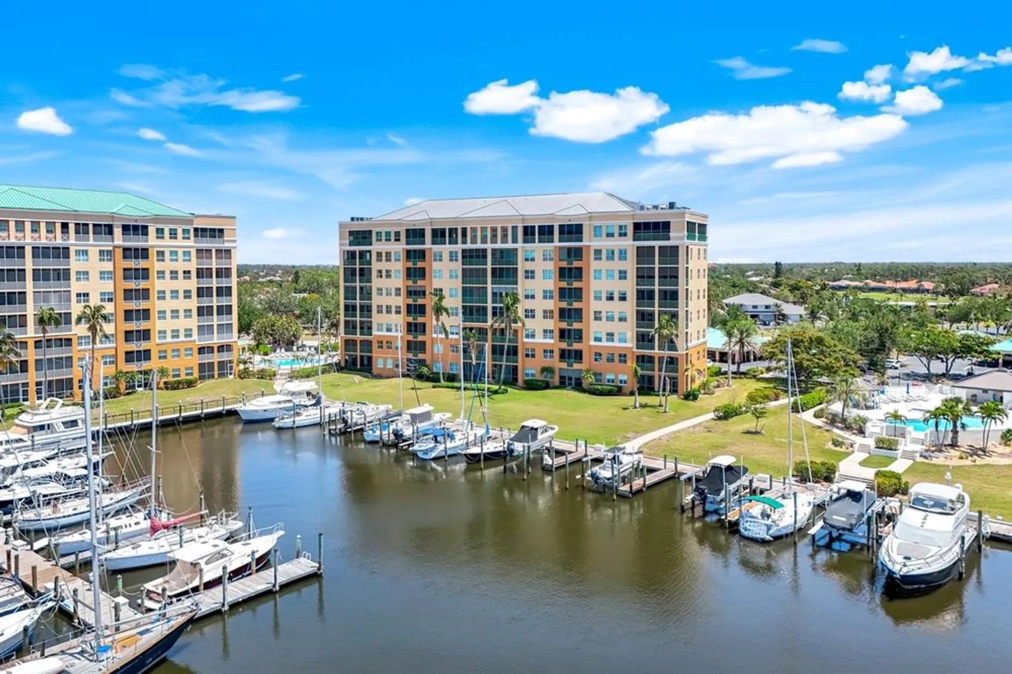 Property Slideshow image 7 of 40 | 2090 matecumbe key rd 1404, Punta Gorda, FL, 33955