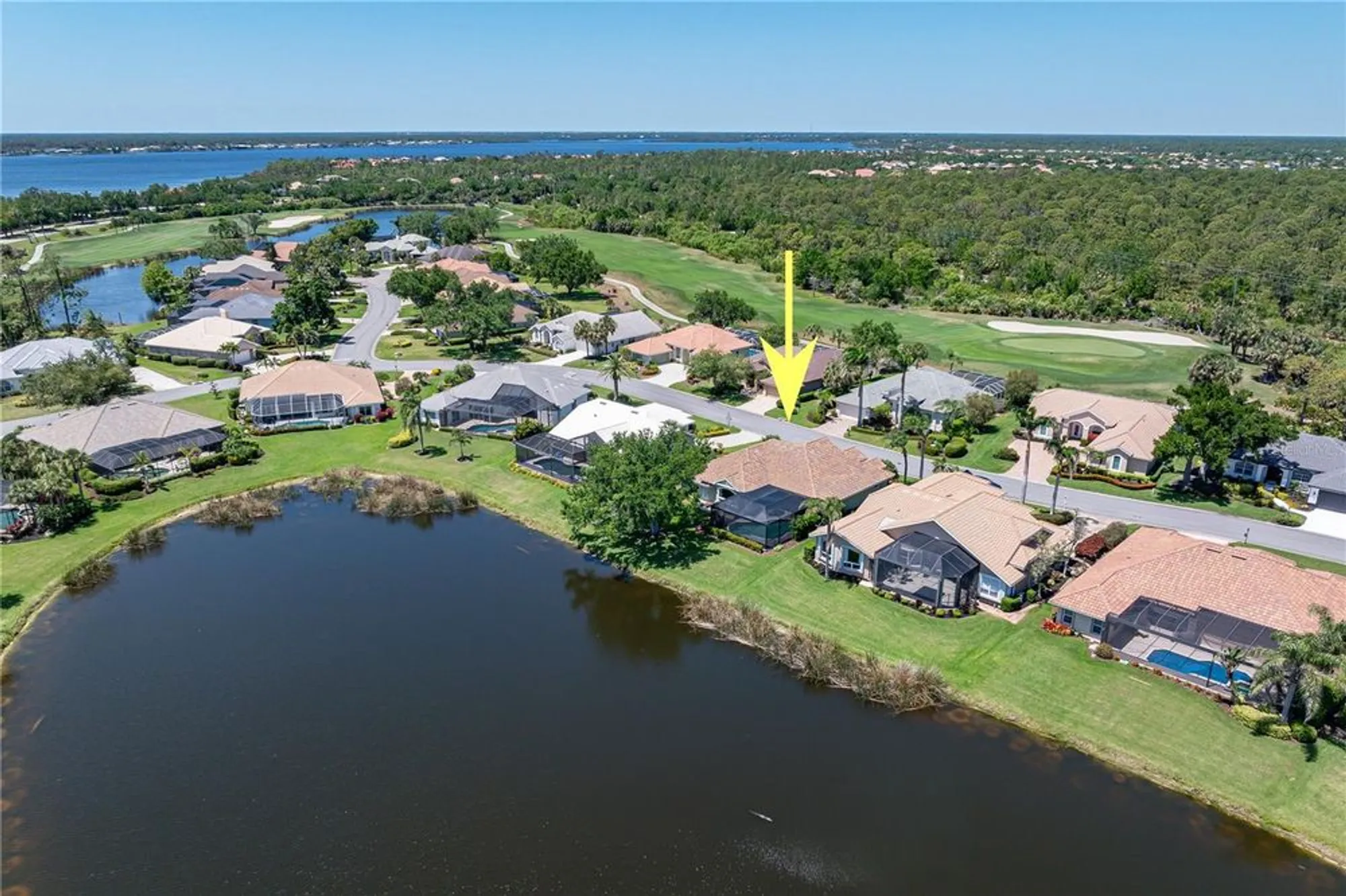 Property Slideshow image 13 of 71 | 13761 long lake ln, Port Charlotte, FL, 33953