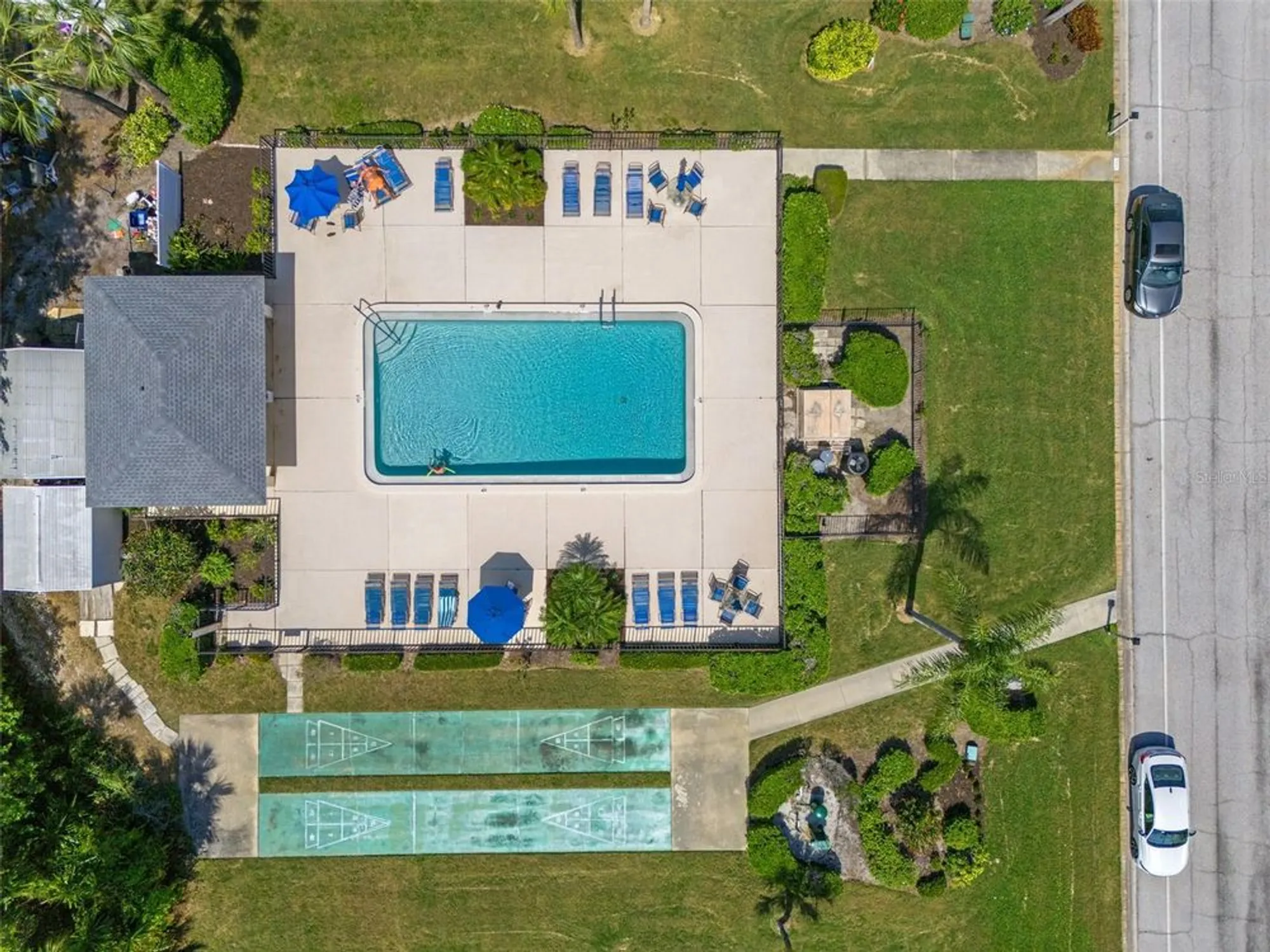 Property Slideshow image 44 of 70 | 7082 w country club dr n # 7082, Sarasota, FL, 34243