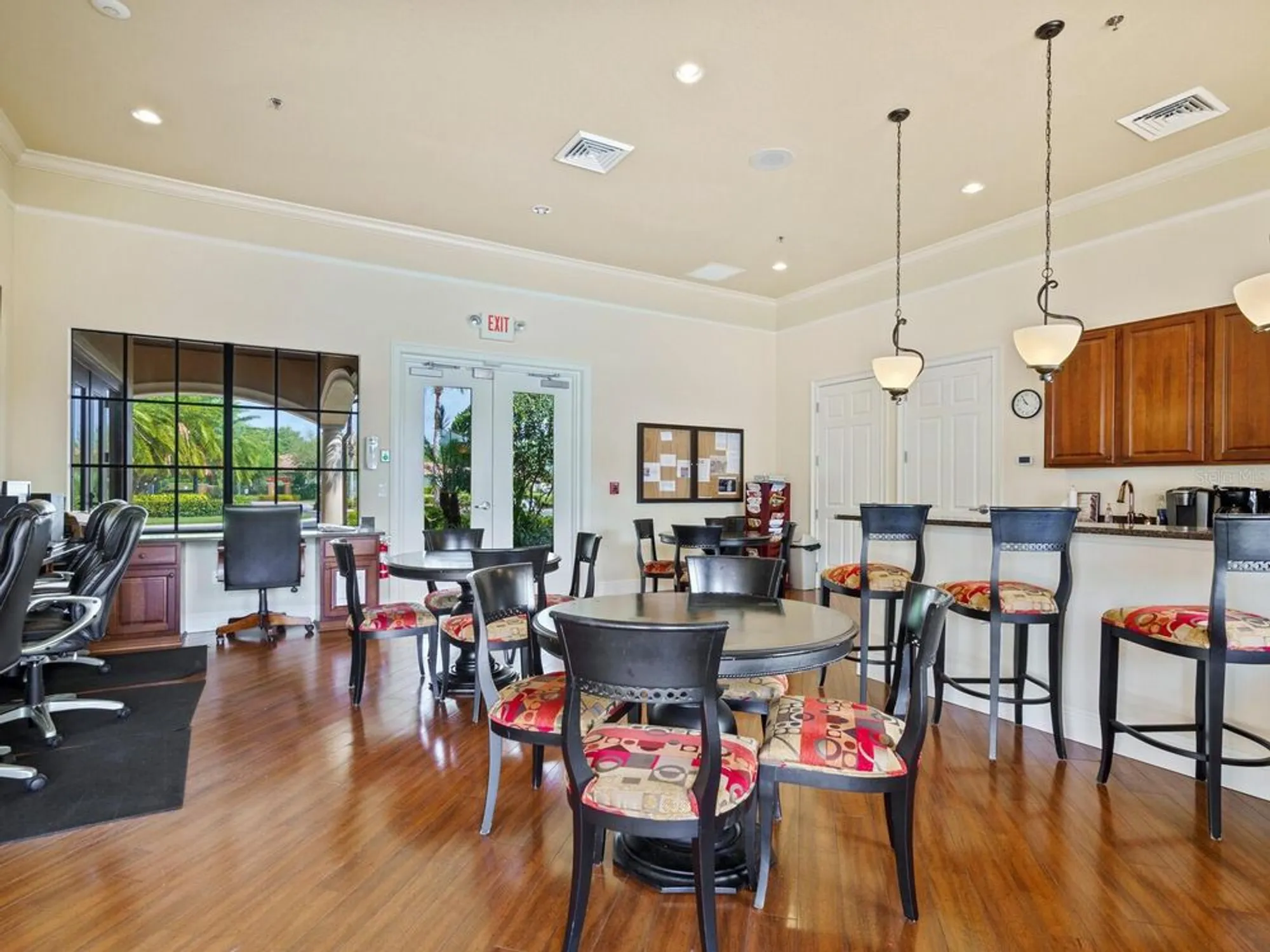 Property Slideshow image 32 of 42 | 1920 batello dr, Venice, FL, 34292