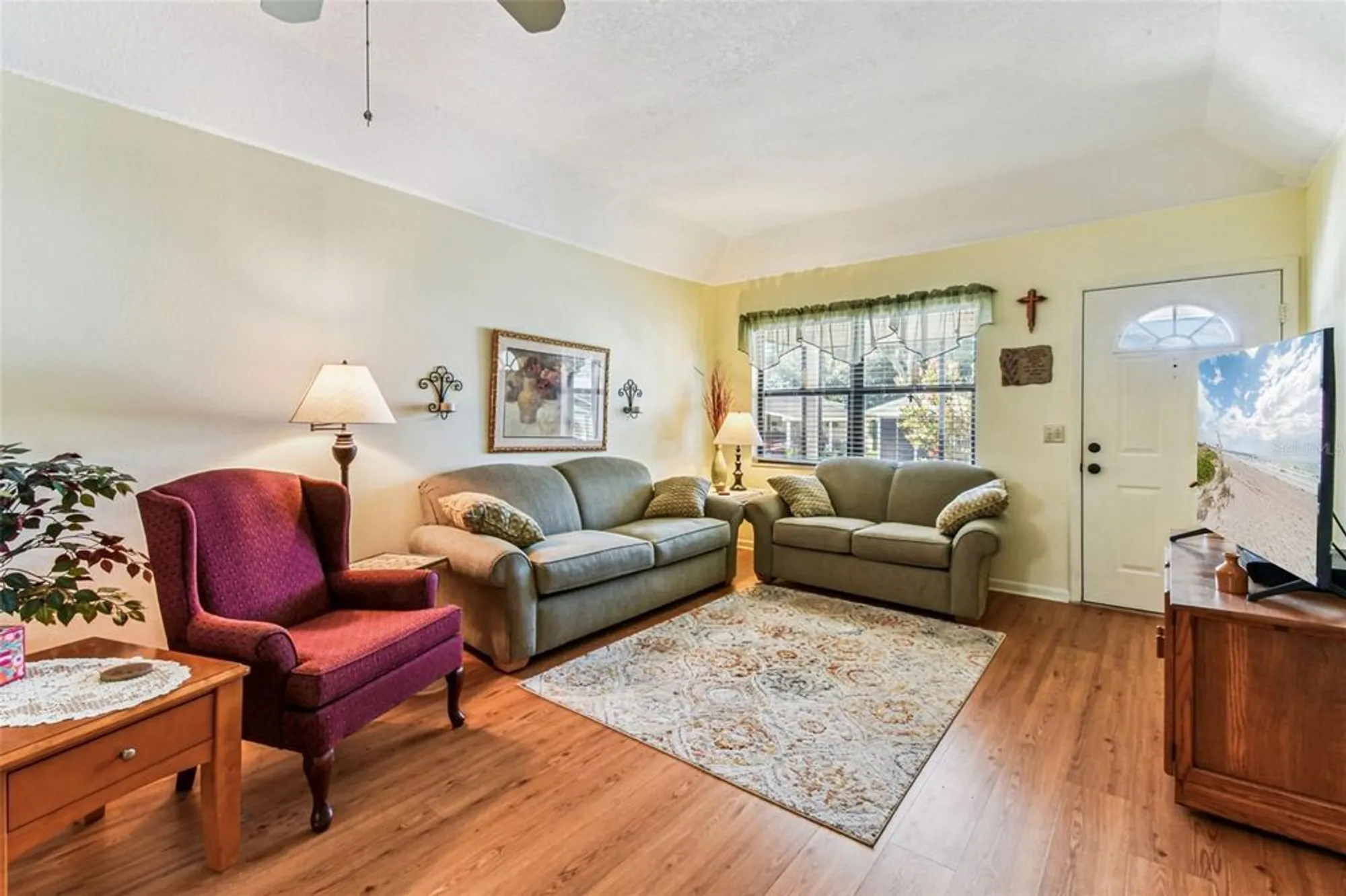 Property Slideshow image 27 of 55 | 2324 sea island cir, Lakeland, FL, 33810