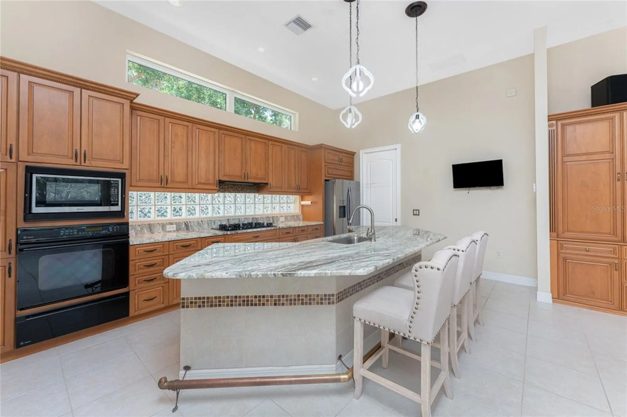 Property Slideshow image 6 of 98 | 26 saint croix way, Englewood, FL, 34223