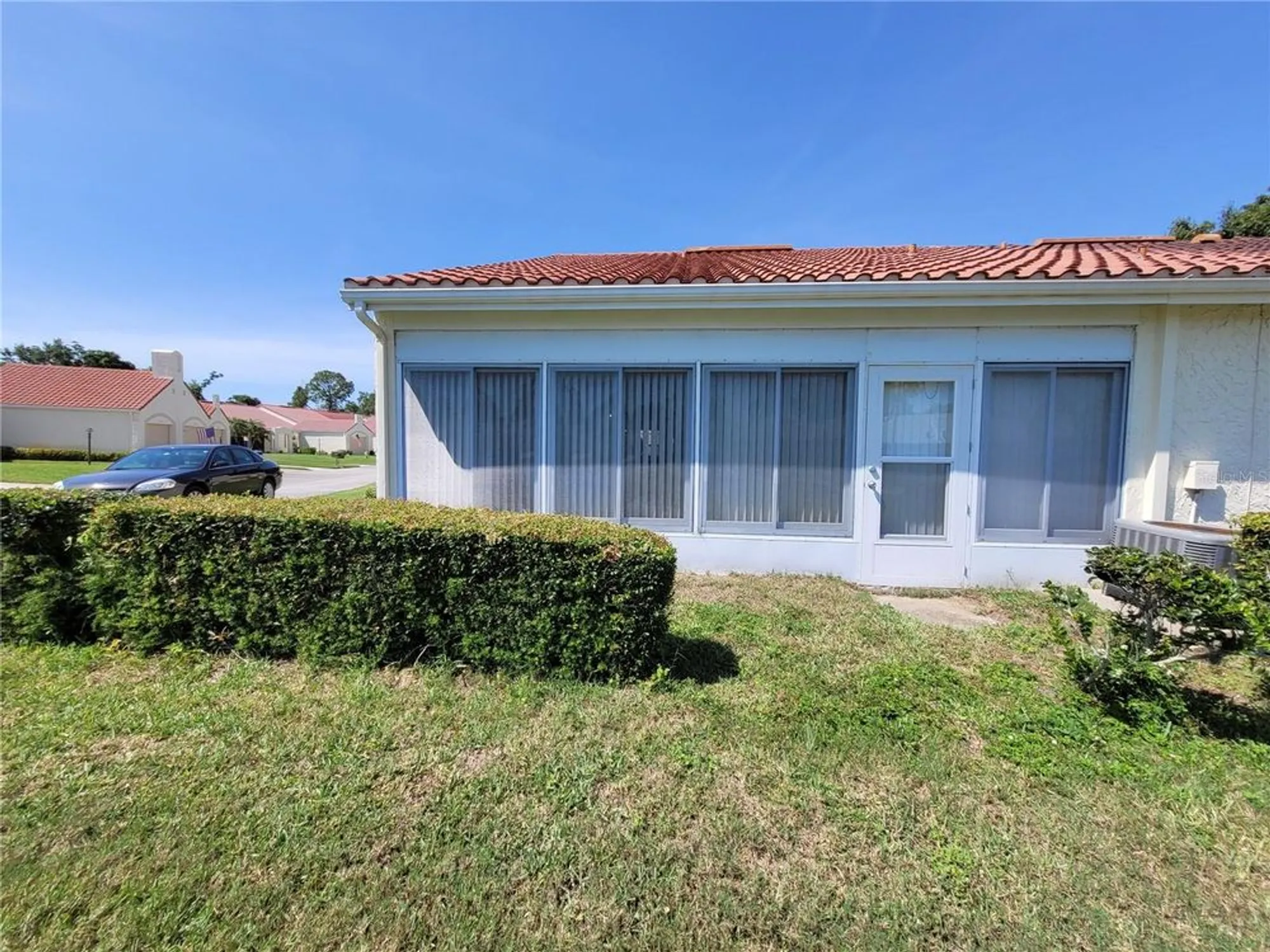 Property Slideshow image 14 of 23 | 946 madrid dr, Palm Harbor, FL, 34684