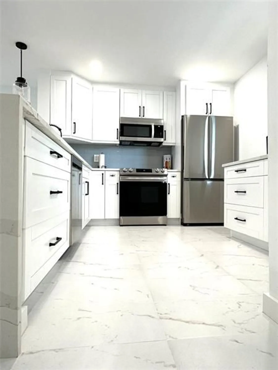 Property Slideshow image 3 of 34 | 2300 ne 1st ln apt 201, Boynton Beach, FL, 33435