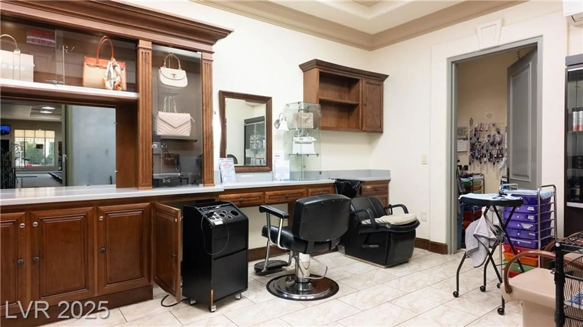 Property Slideshow image 52 of 79 | 10248 andante ct, Las Vegas, NV, 89135