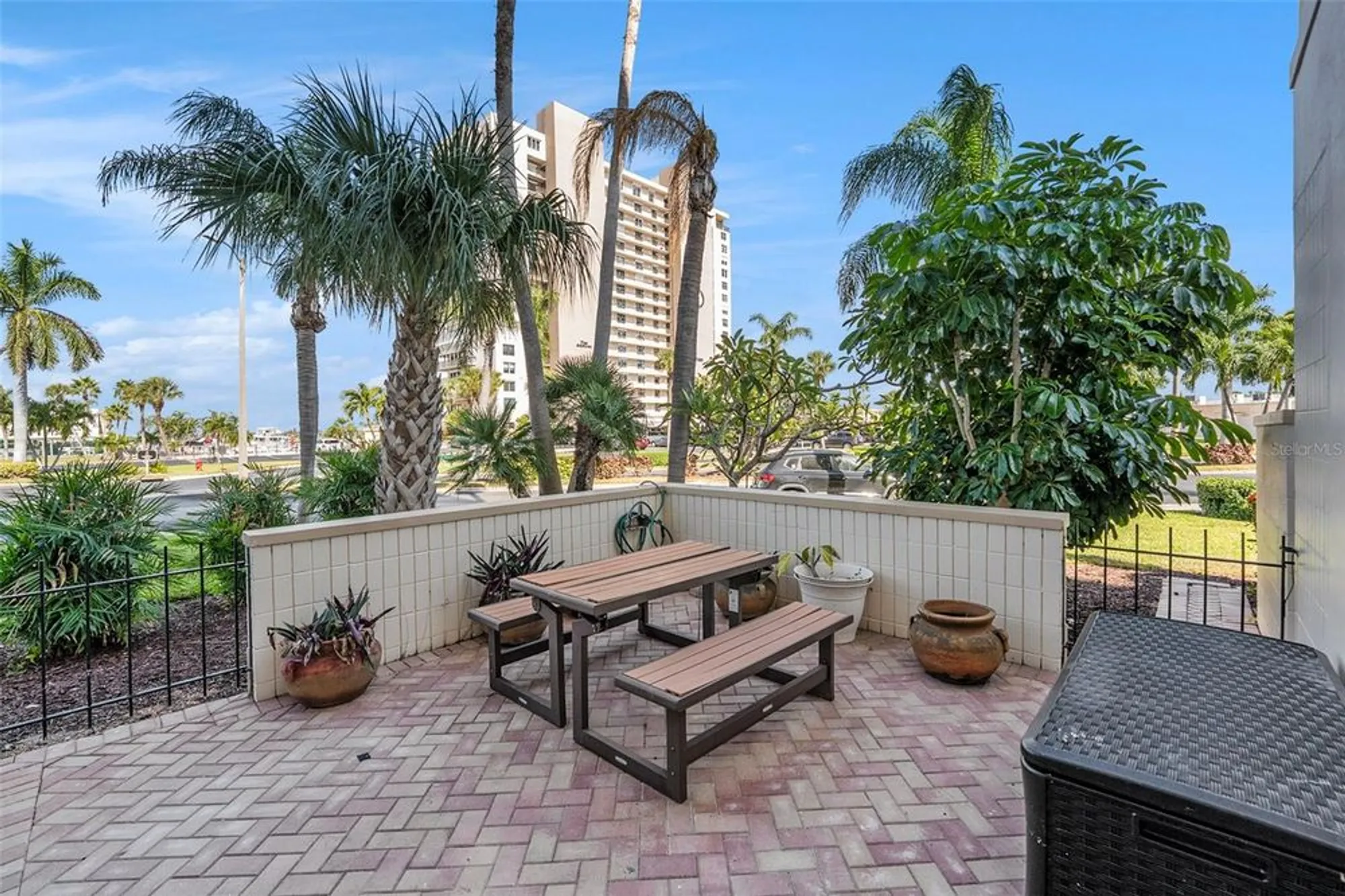 Property Slideshow image 22 of 30 | 7400 sun island dr 111, South Pasadena, FL, 33707