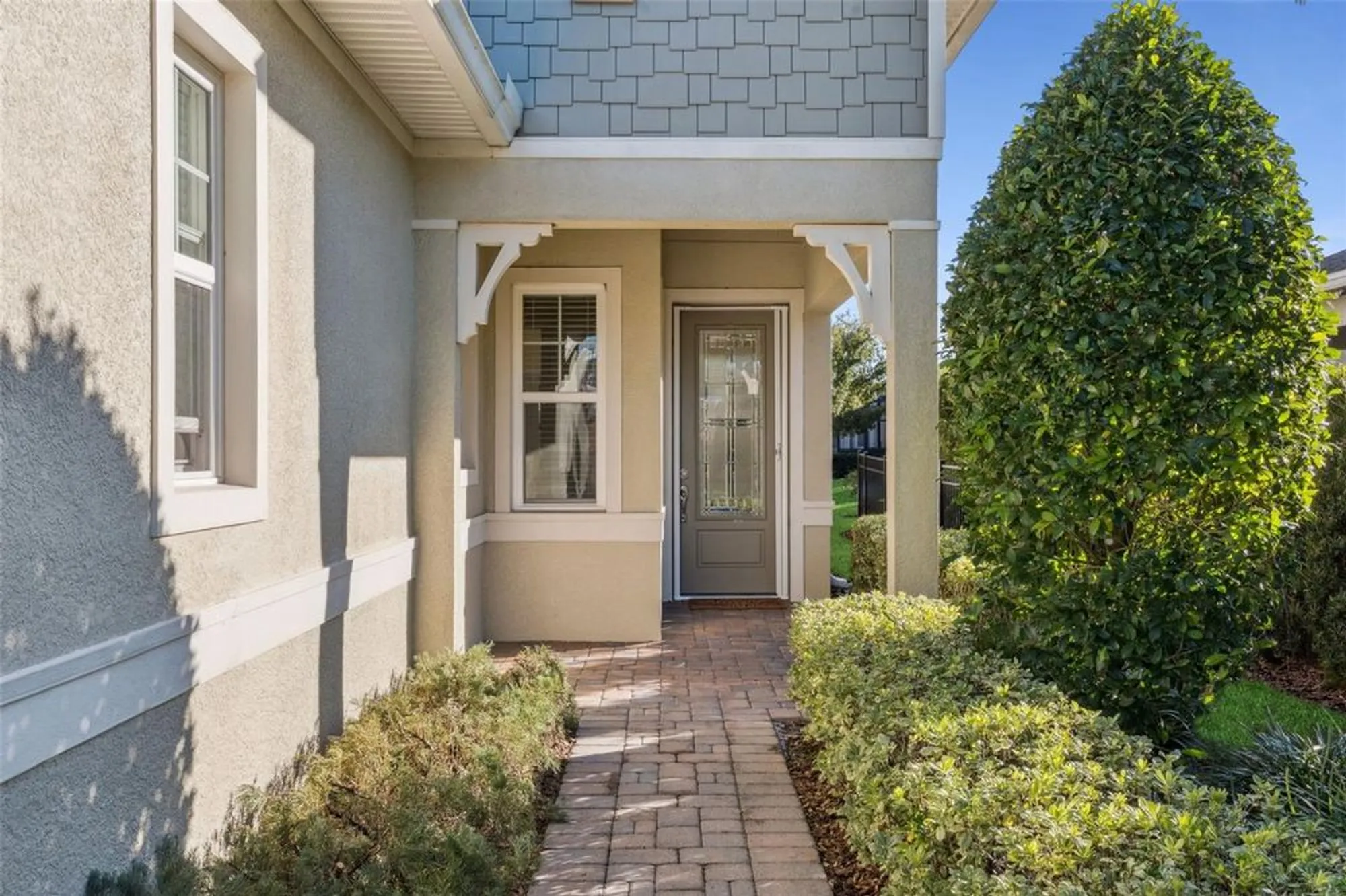 Property Slideshow image 2 of 47 | 404 tisbury ct, Deland, FL, 32724