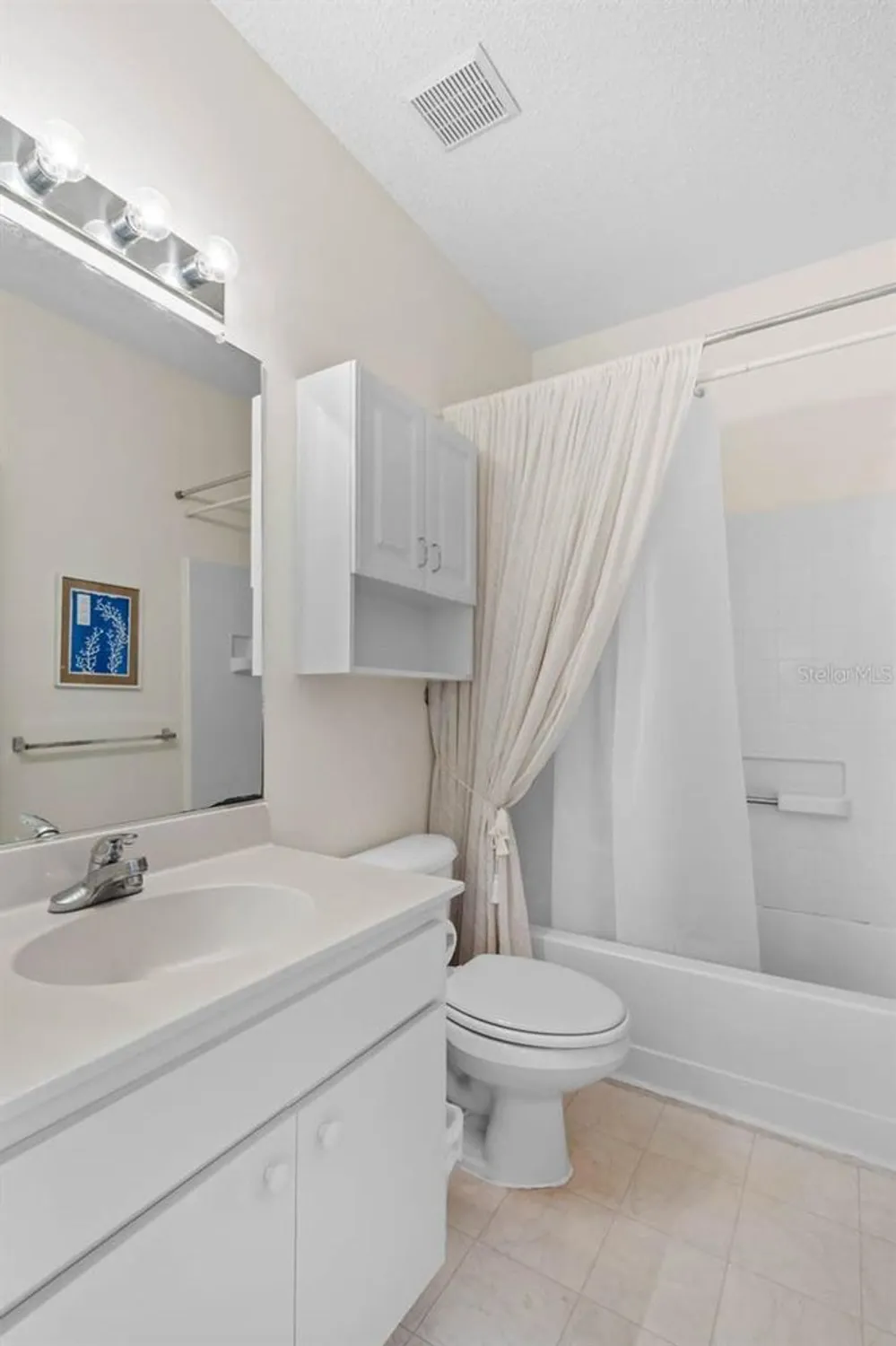 Property Slideshow image 17 of 47 | 1012 radison lake ct 59, Sun City Center, FL, 33573