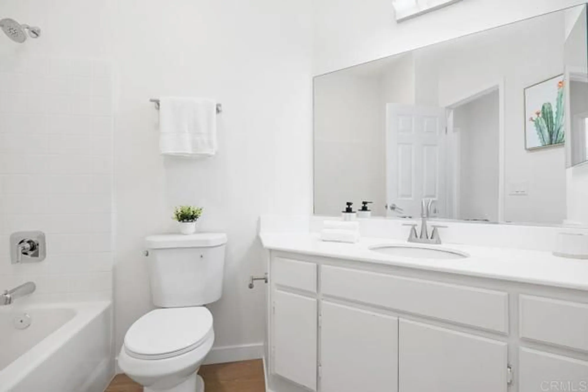 Property Slideshow image 23 of 52 | 4888 thebes way, Oceanside, CA, 92056