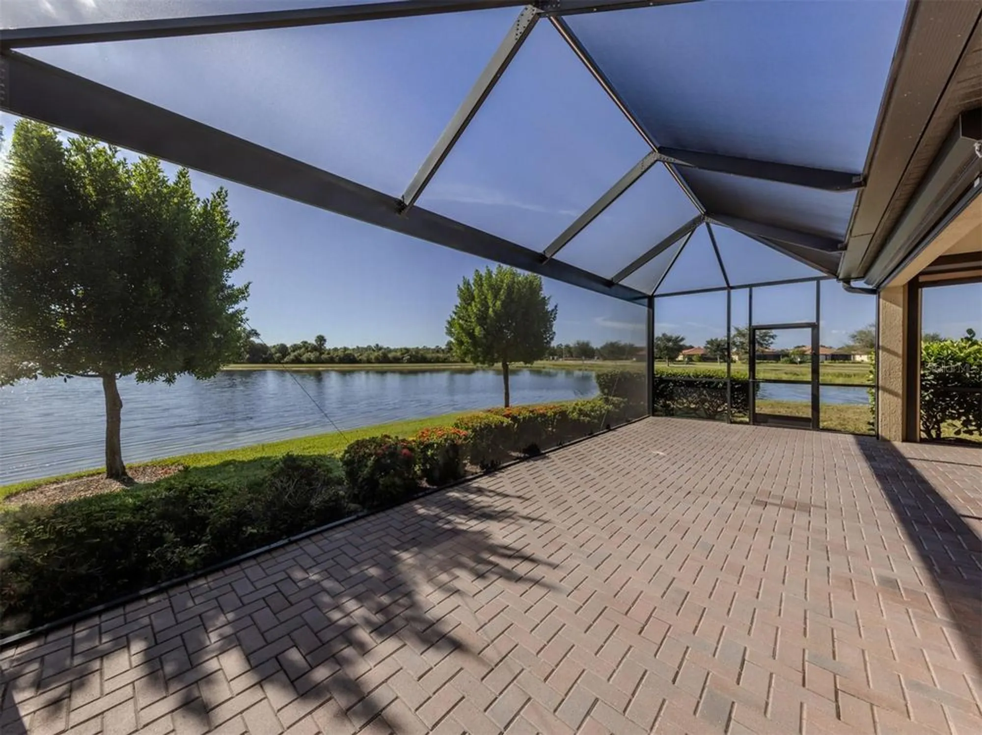 Property Slideshow image 20 of 74 | 10025 cozy grove dr, Venice, FL, 34293