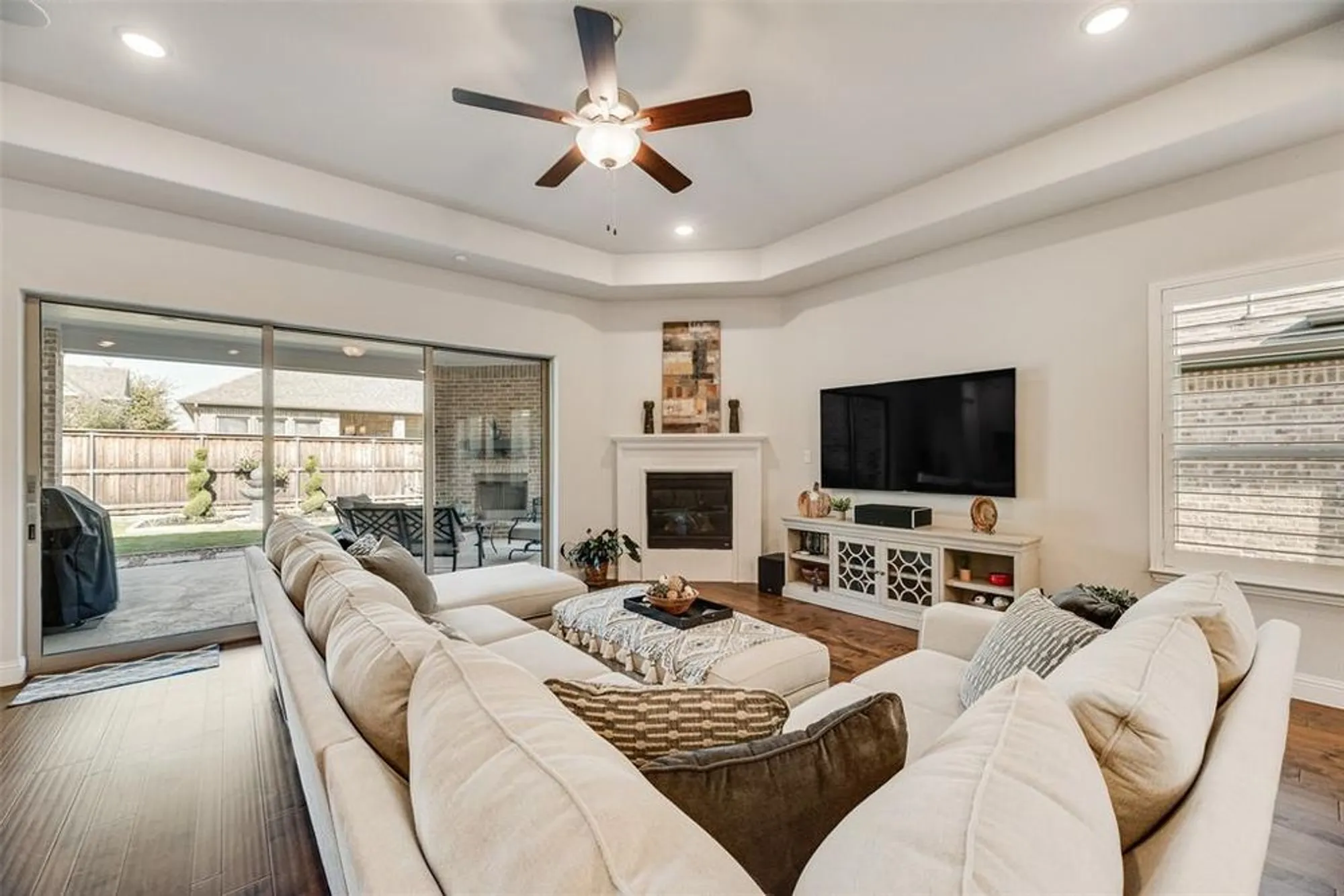 Property Slideshow image 14 of 39 | 2725 cumberland, The Colony, TX, 75056