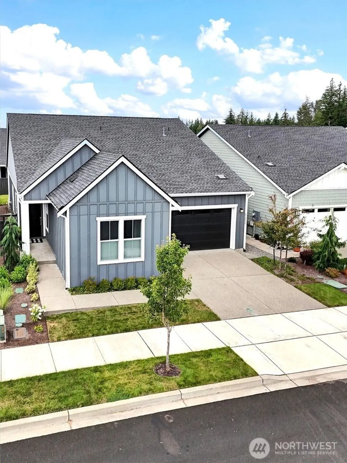 Property Slideshow image 24 of 39 | 23612 se aspen st, Black Diamond, WA, 98010