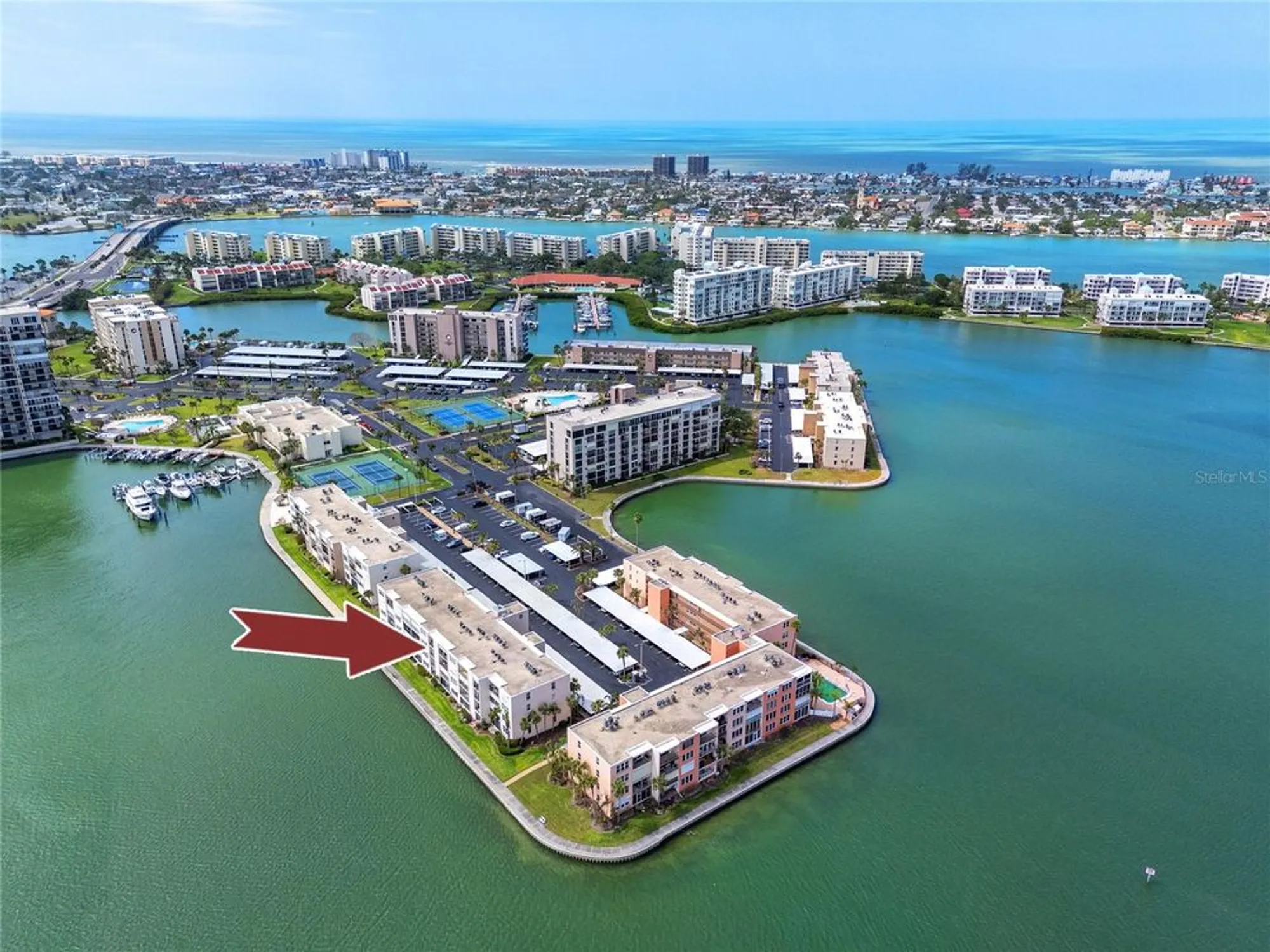 Property Slideshow image 54 of 59 | 7645 sun island dr 304, South Pasadena, FL, 33707