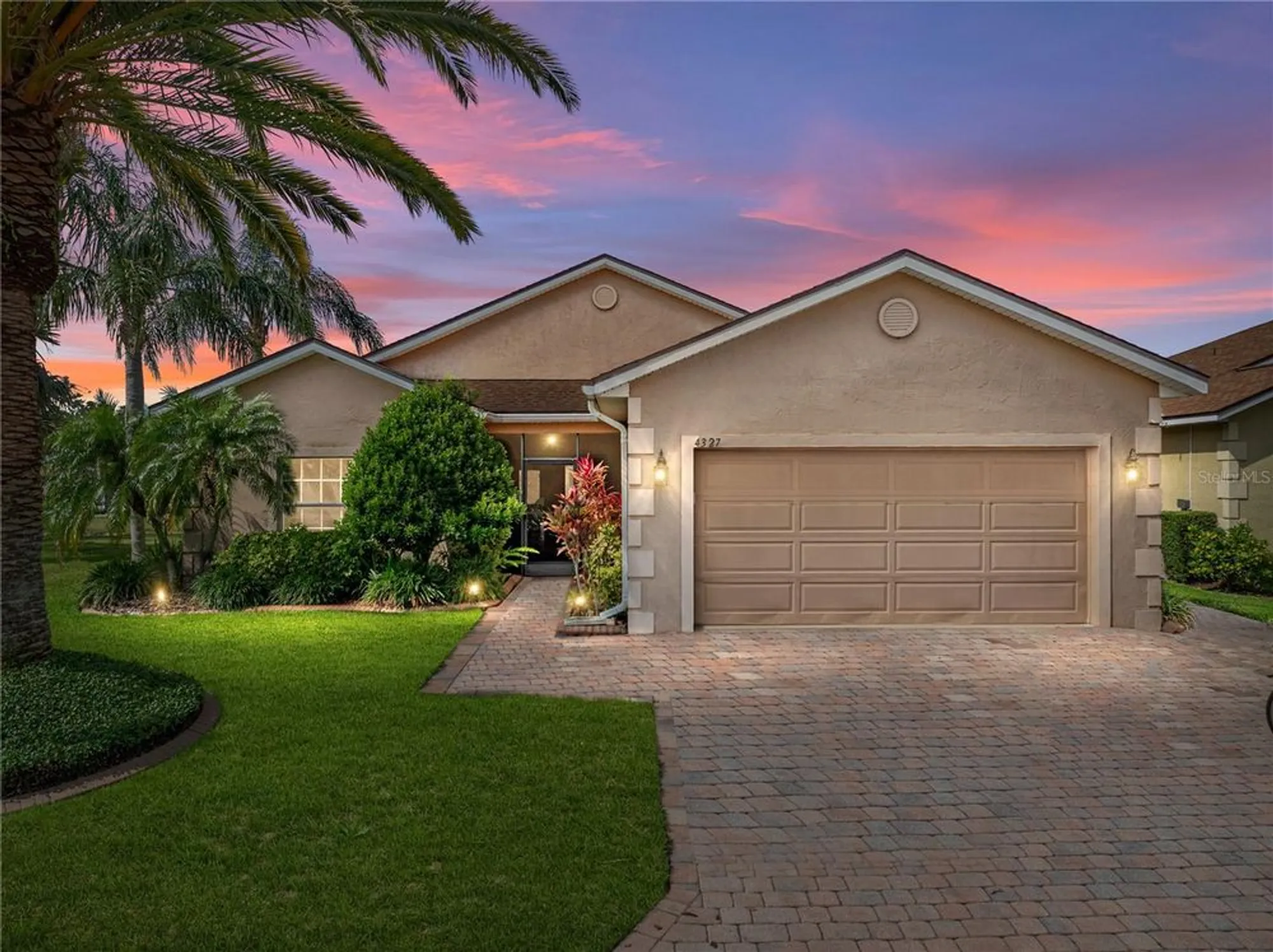 Property Slideshow image 1 of 100 | 4327 gullane dr, Lake Wales, FL, 33859