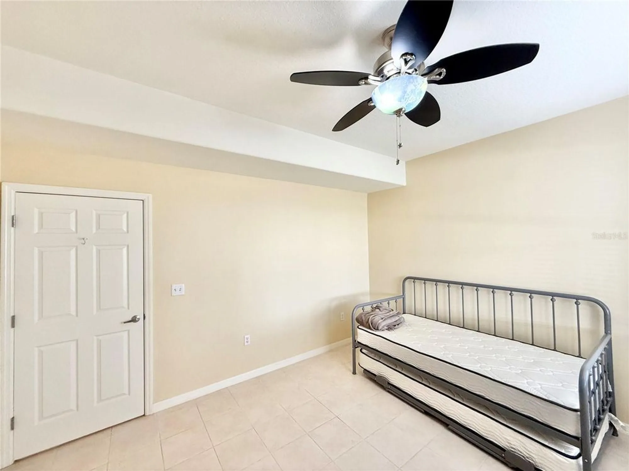 Property Slideshow image 35 of 42 | 3850 serenade ln # 3850, Lakeland, FL, 33811