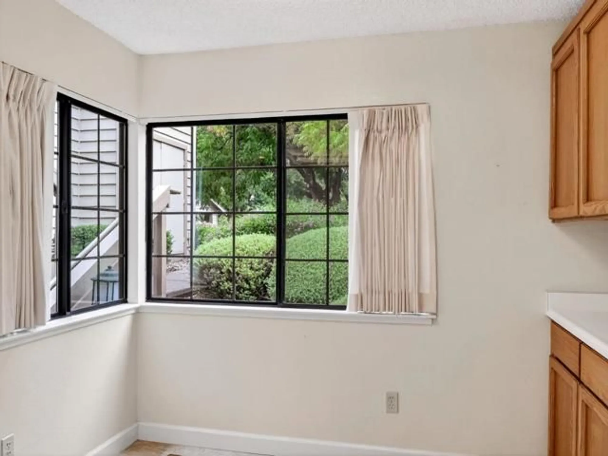 Property Slideshow image 10 of 45 | 7391 via cantares, San Jose, CA, 95135