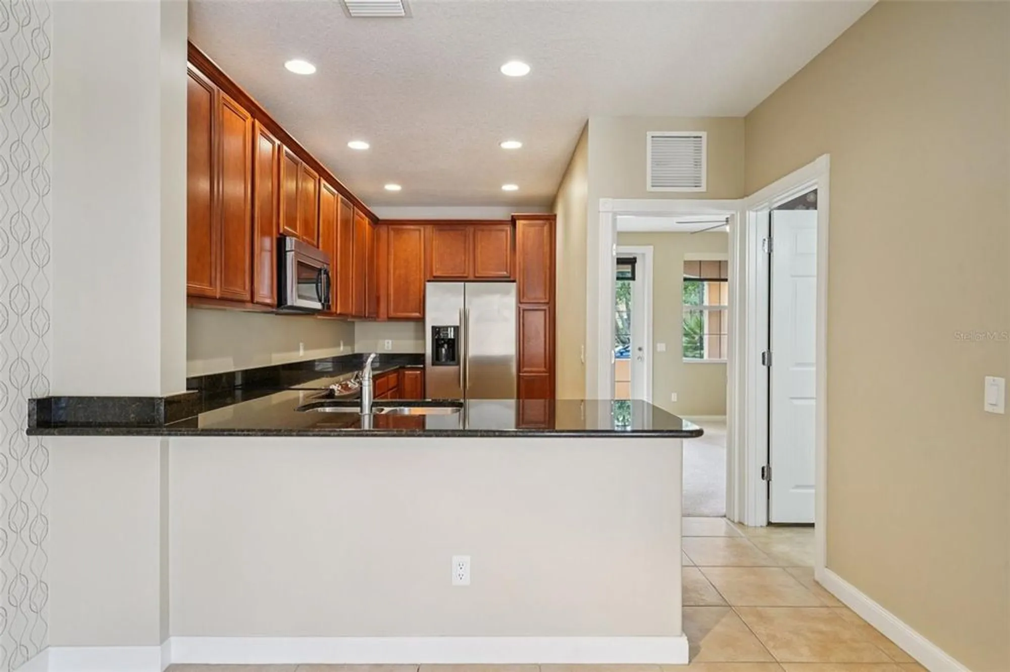 Property Slideshow image 13 of 59 | 8430 leatherleaf ln, Orlando, FL, 32827
