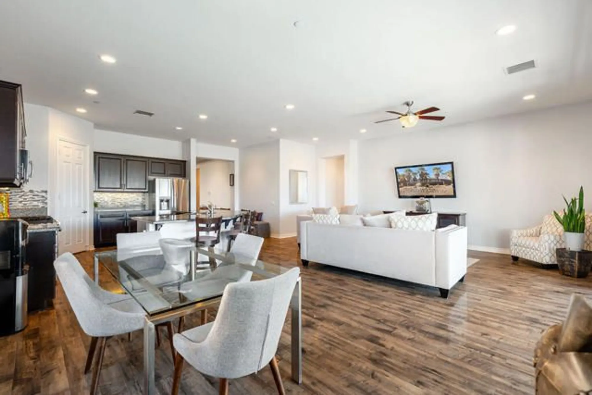 Property Slideshow image 21 of 72 | 85115 stazzano pl, Indio, CA, 92203