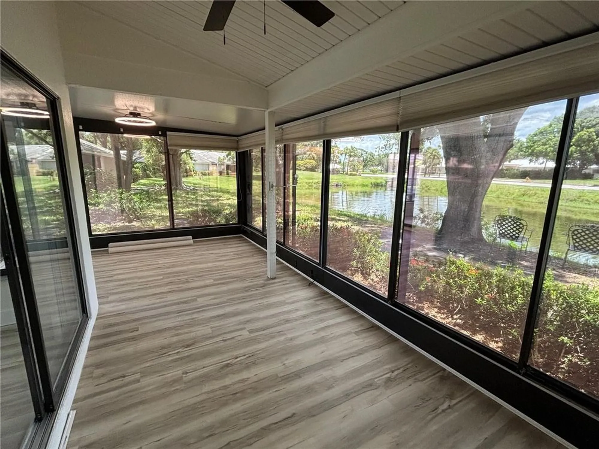 Property Slideshow image 9 of 23 | 339 pembroke ln 228, Venice, FL, 34293