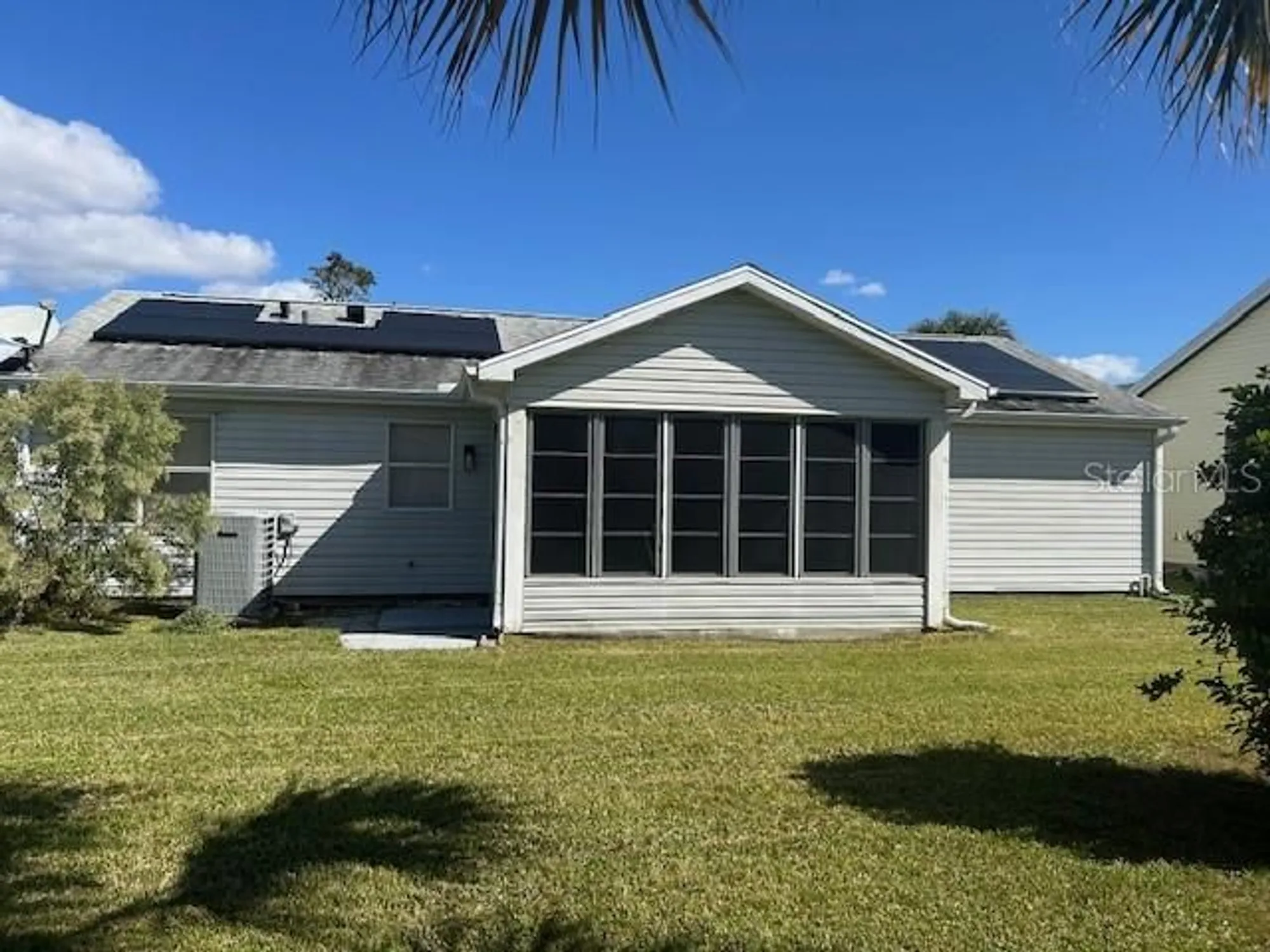 Property Slideshow image 37 of 41 | 528 valencia pl, Lady Lake, FL, 32159