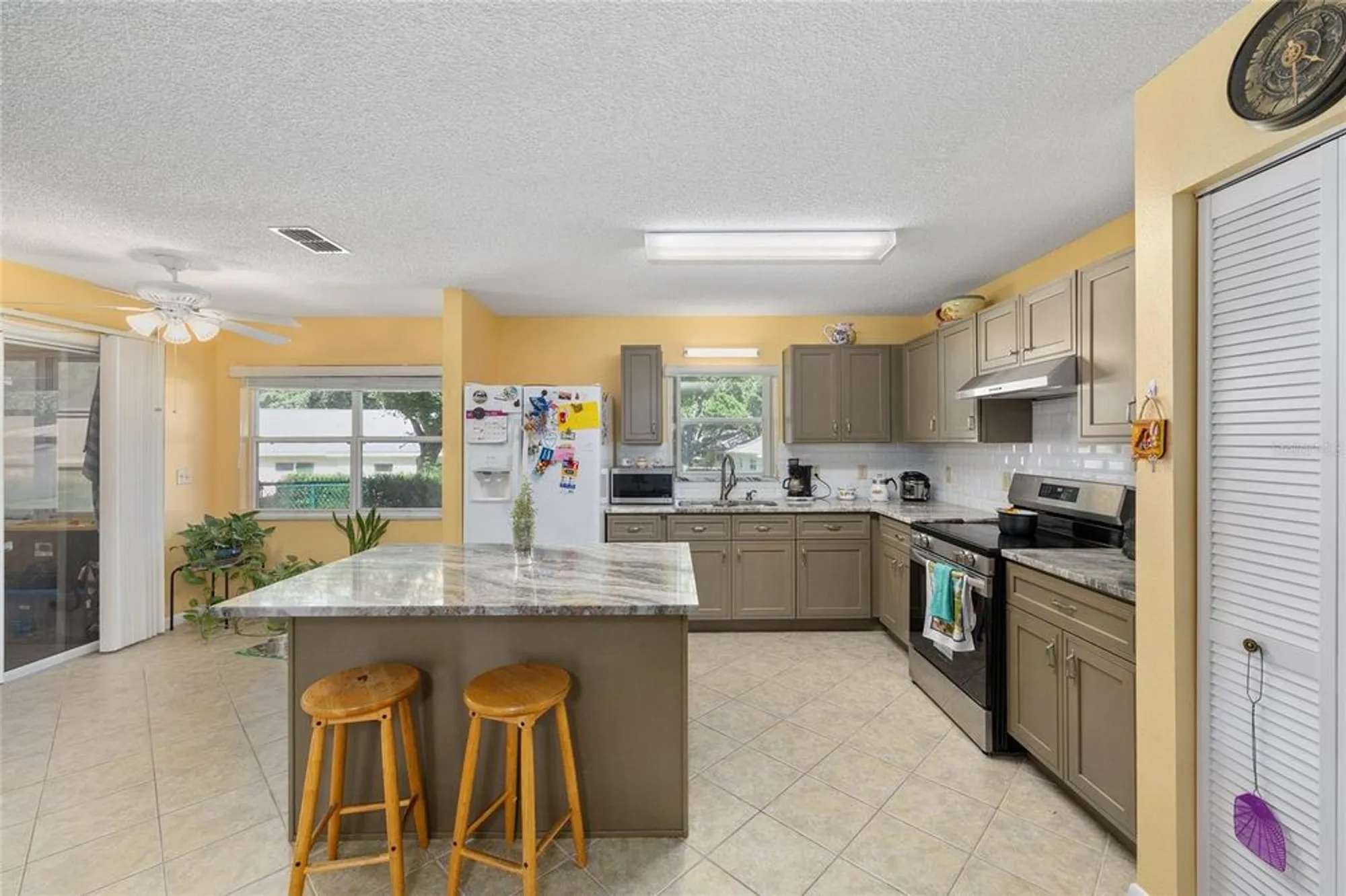 Property Slideshow image 7 of 18 | 9661 sw 95th ct b, Ocala, FL, 34481