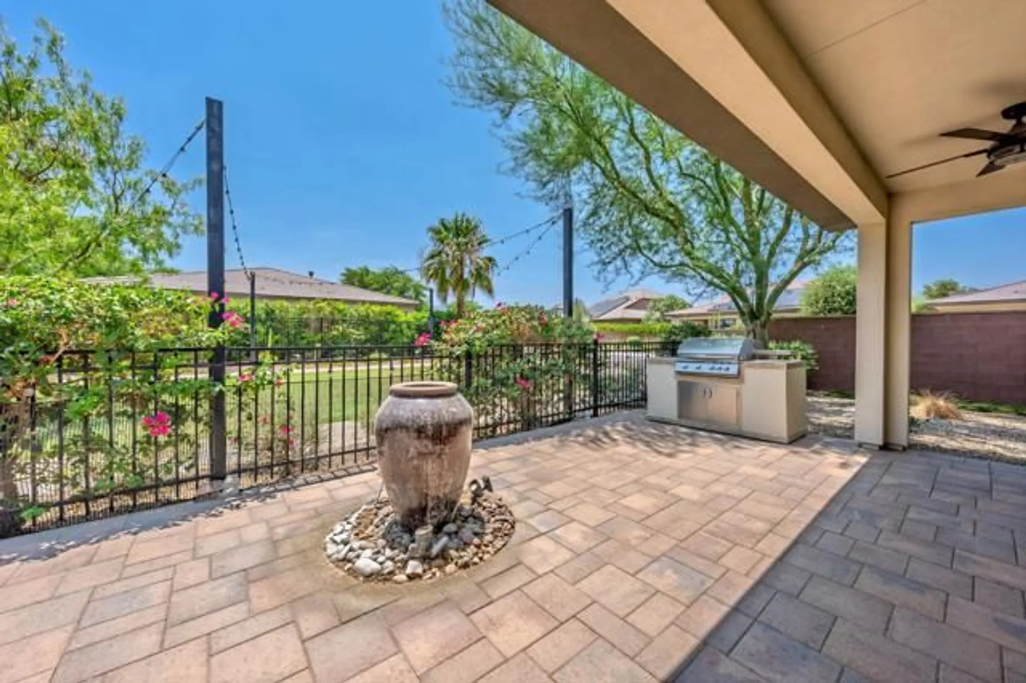 Property Slideshow image 29 of 41 | 51673 harmony ct, Indio, CA, 92201