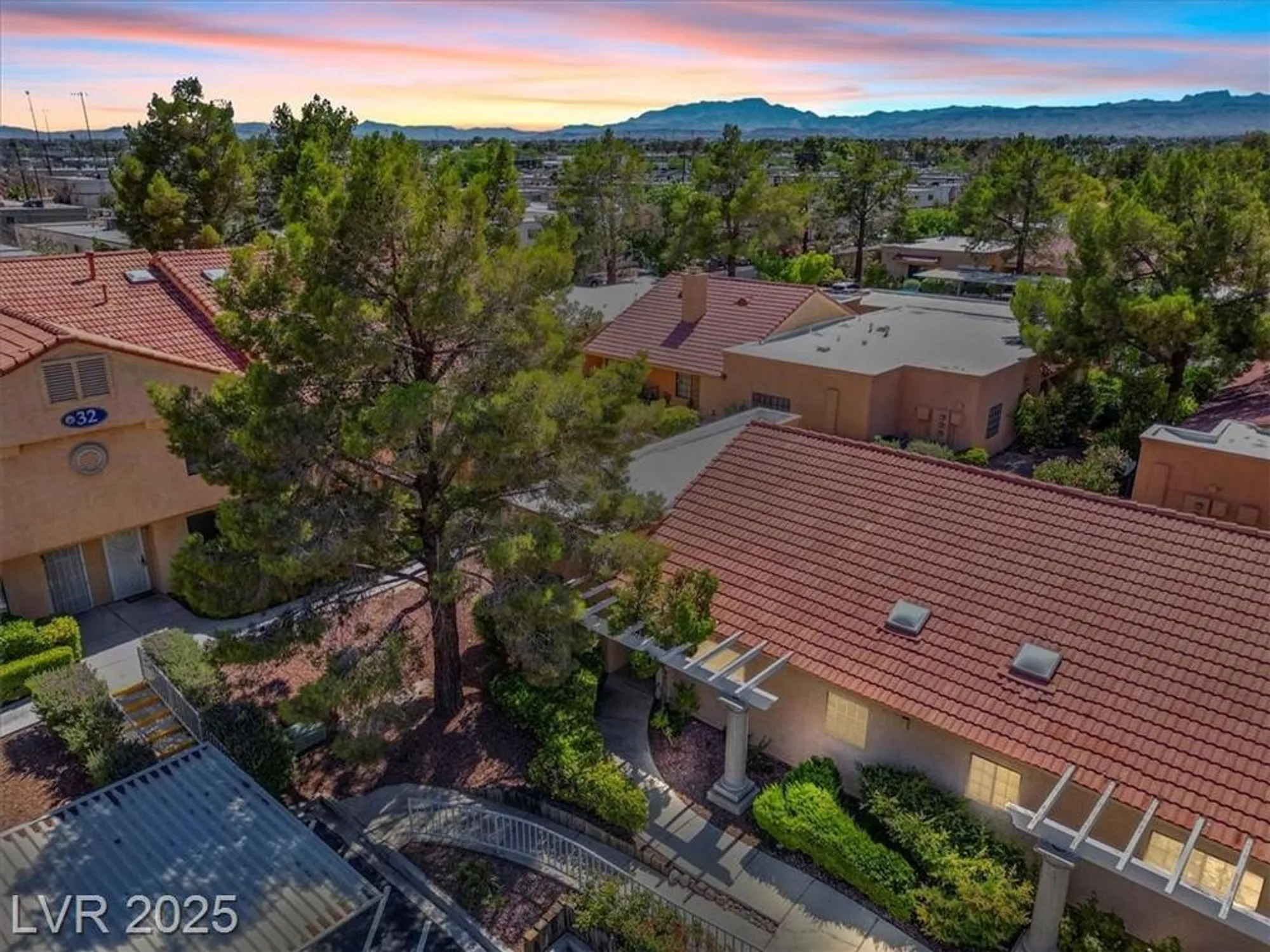 Property Slideshow image 1 of 43 | 2851 s valley view blvd unit 1130, Las Vegas, NV, 89102