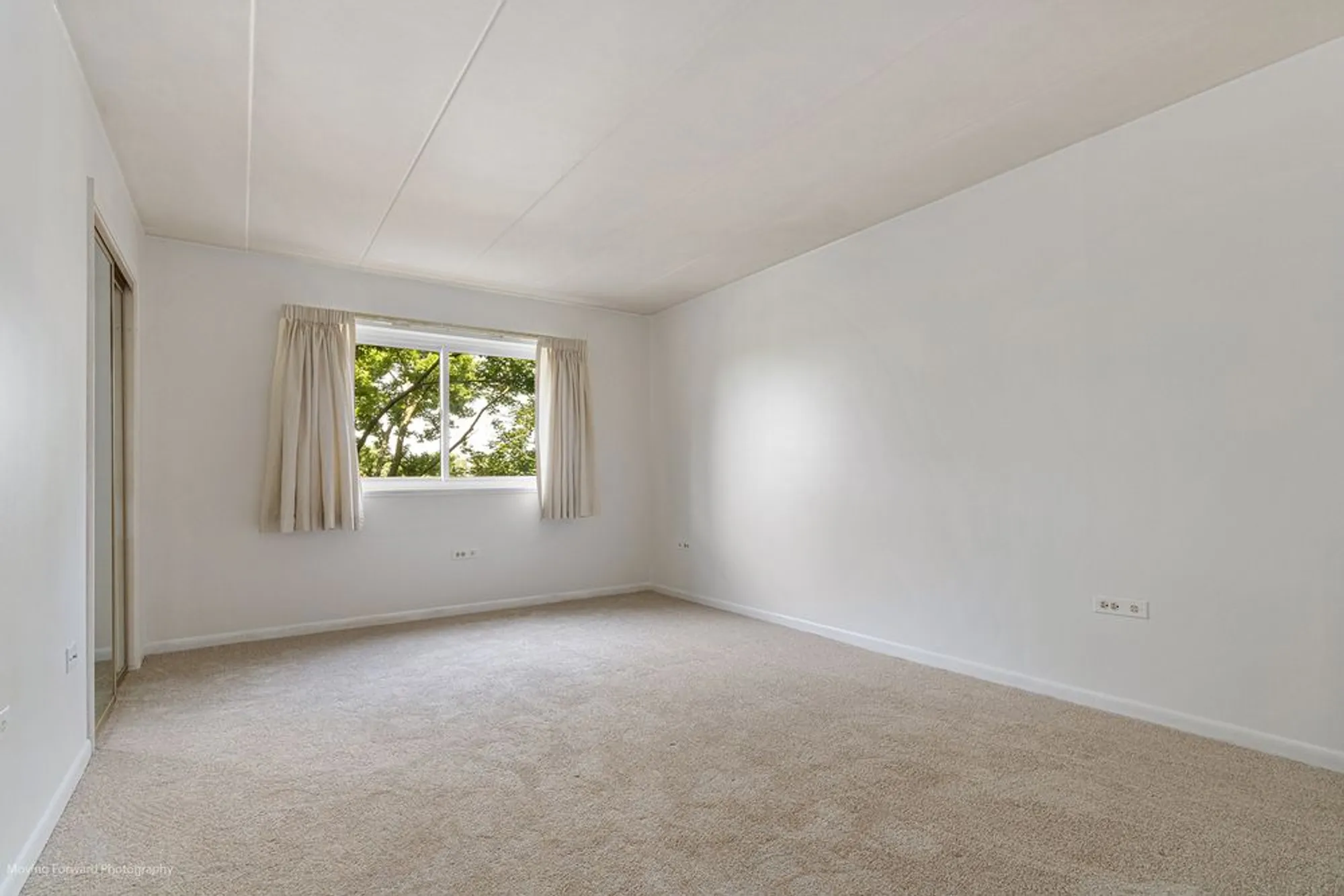 Property Slideshow image 15 of 36 | 2900 maple ave apt 13c, Downers Grove, IL, 60515