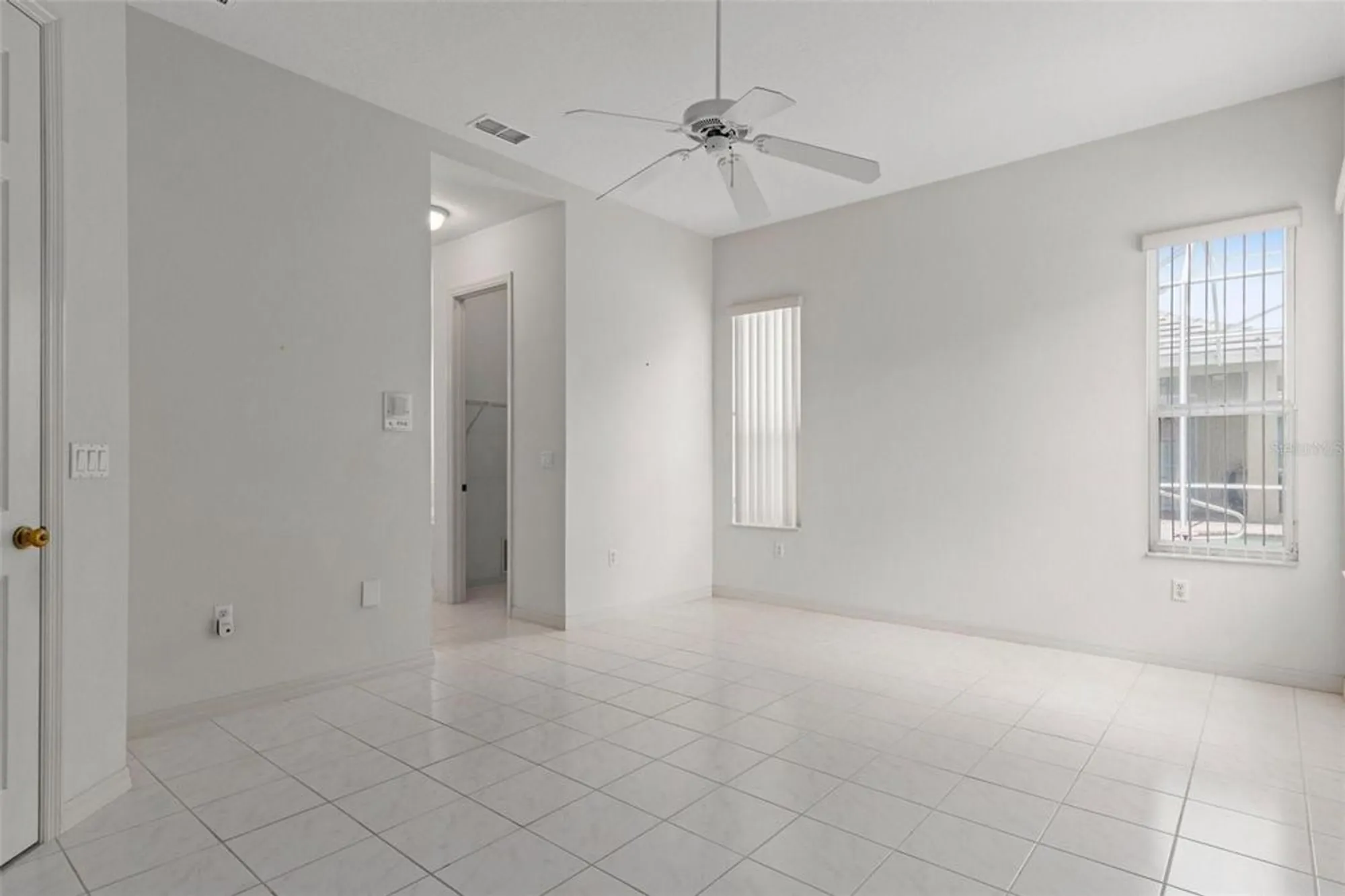 Property Slideshow image 25 of 71 | 9149 penelope dr, Weeki Wachee, FL, 34613