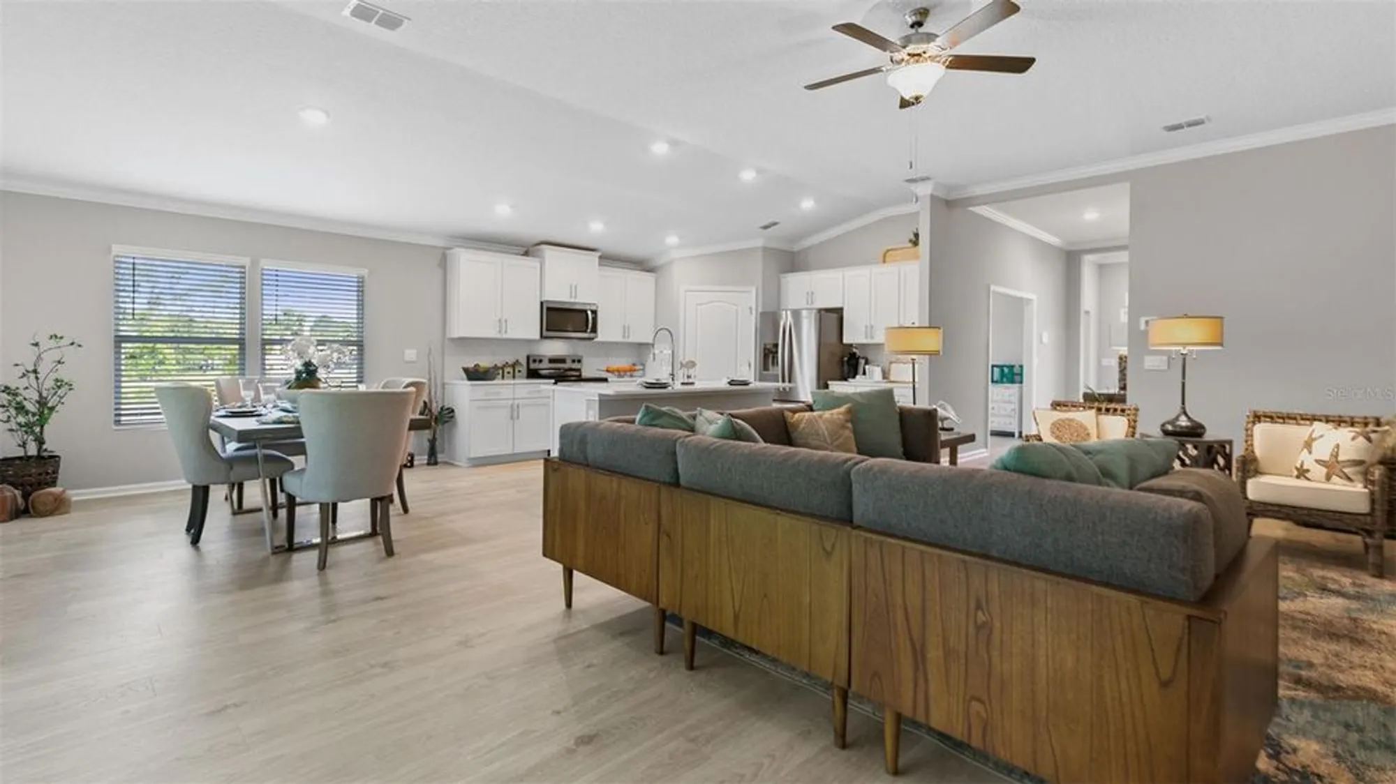 Property Slideshow image 12 of 48 | 31 green cir, Palm Coast, FL, 32164