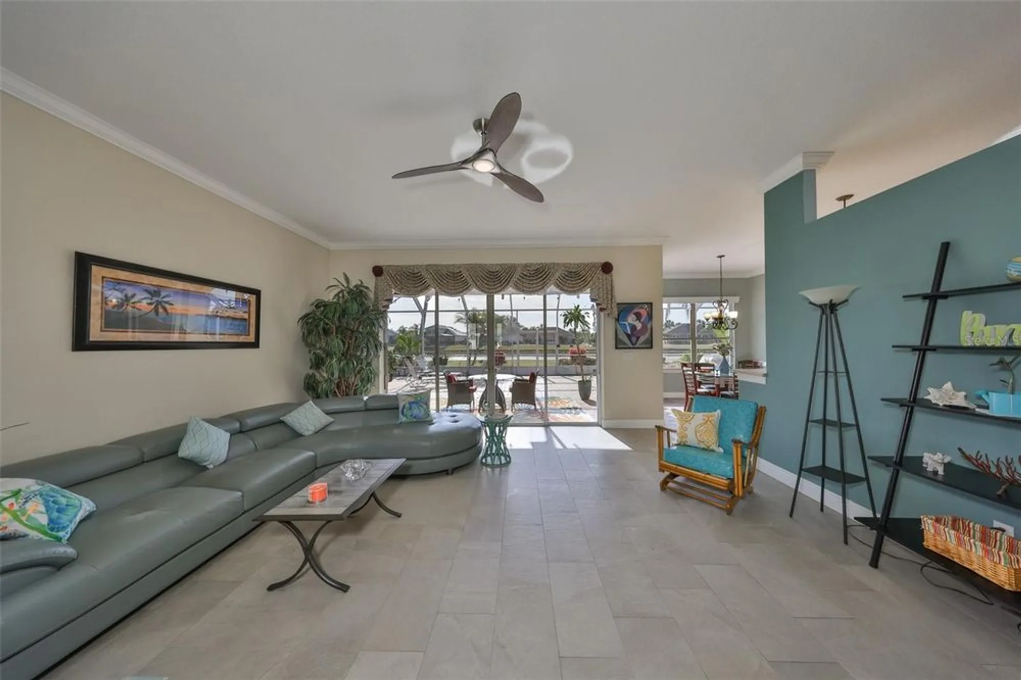 Property Slideshow image 10 of 51 | 1123 signature dr, Sun City Center, FL, 33573