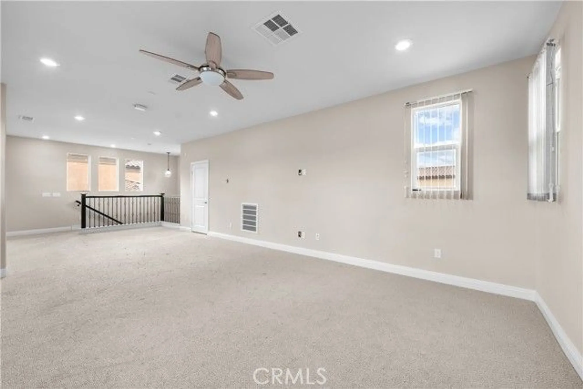 Property Slideshow image 23 of 31 | 20552 galloway dr, Saugus, CA, 91350