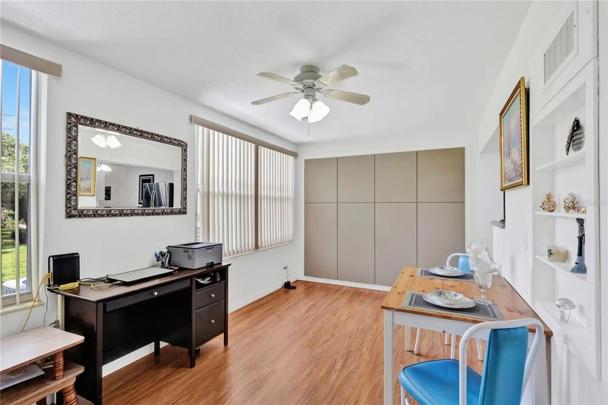 Property Slideshow image 26 of 38 | 2463 brazilia dr apt 31, Clearwater, FL, 33763