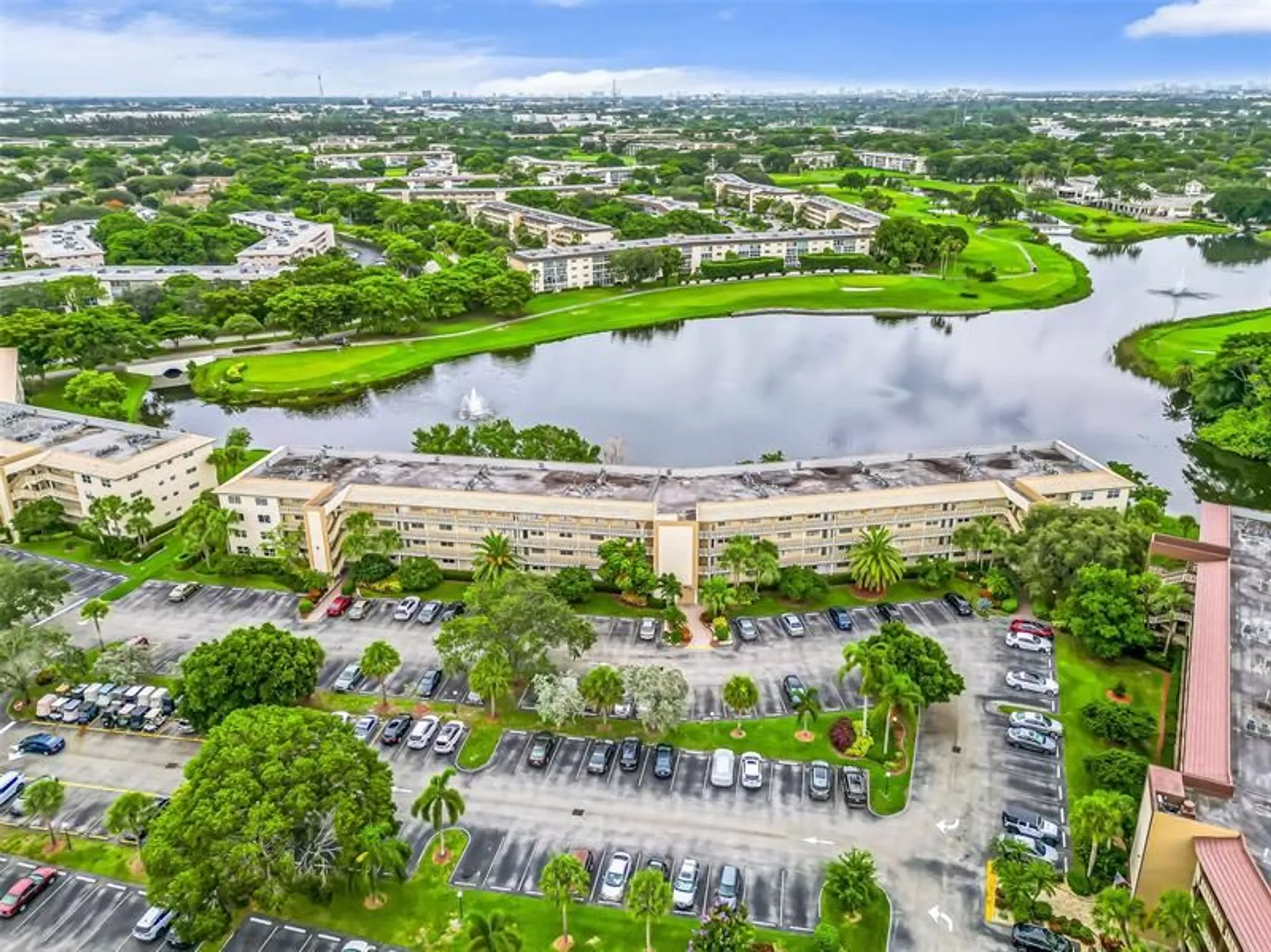 Property Slideshow image 19 of 21 | 3204 portofino pt b4, Coconut Creek, FL, 33066
