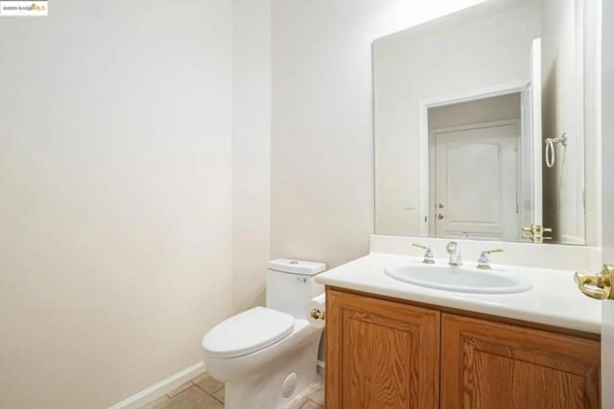 Property Slideshow image 19 of 33 | 1007 centennial dr, Brentwood, CA, 94513