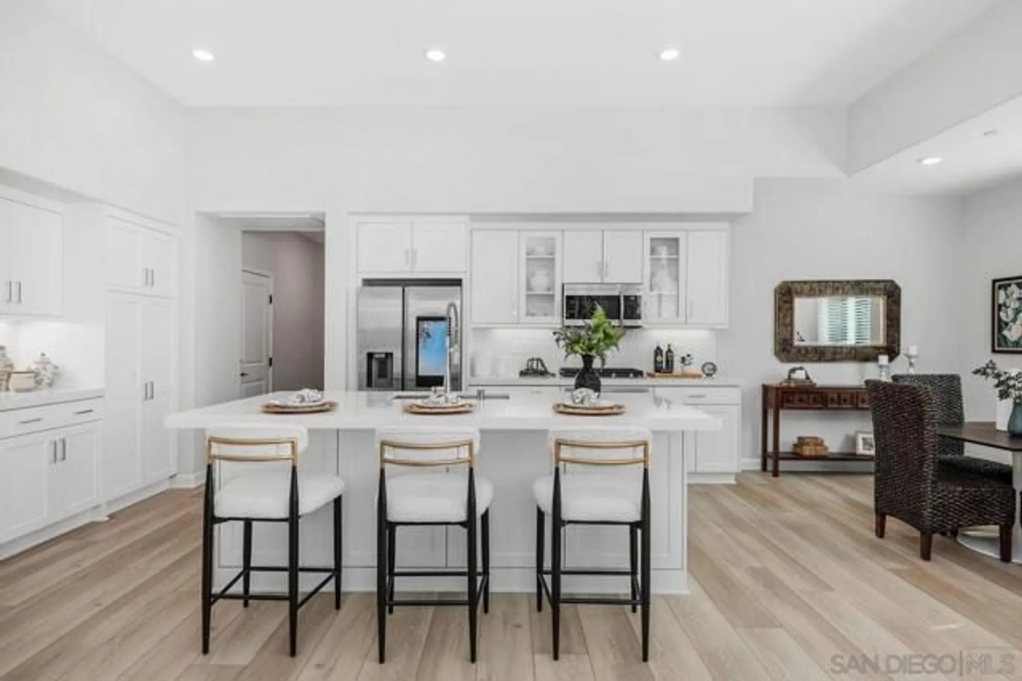 Property Slideshow image 7 of 37 | 12609 elizabeth way, San Diego, CA, 92129