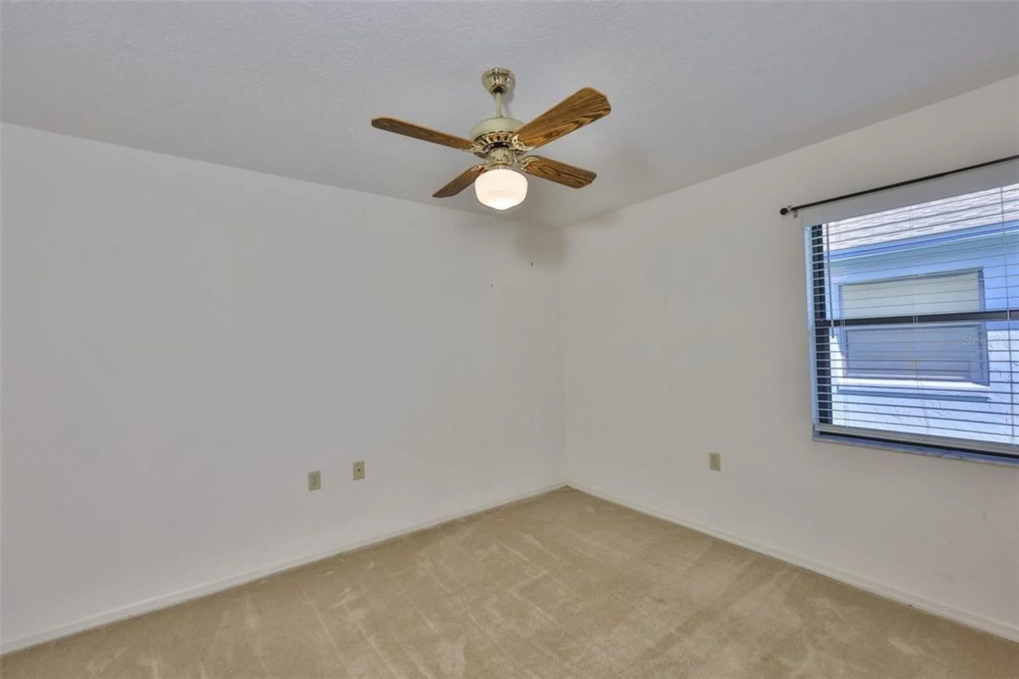 Property Slideshow image 21 of 39 | 6253 sandpipers dr, Lakeland, FL, 33809