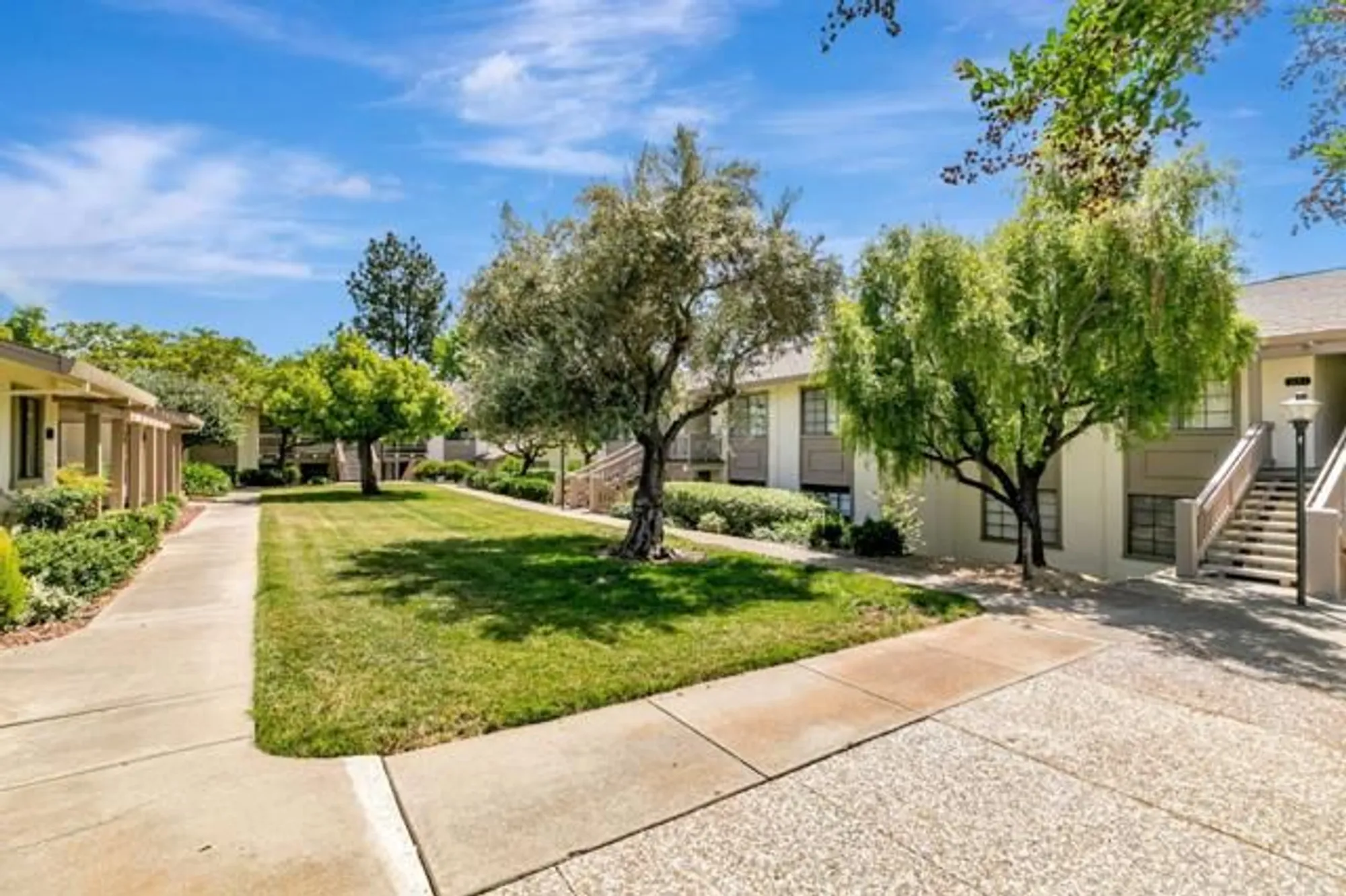 Property Slideshow image 3 of 45 | 5155 cribari knls # 5155, San Jose, CA, 95135