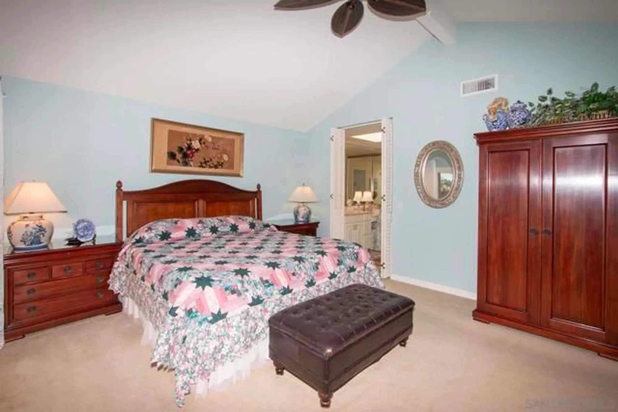 Property Slideshow image 23 of 48 | 17639 caminito hercuba, San Diego, CA, 92128