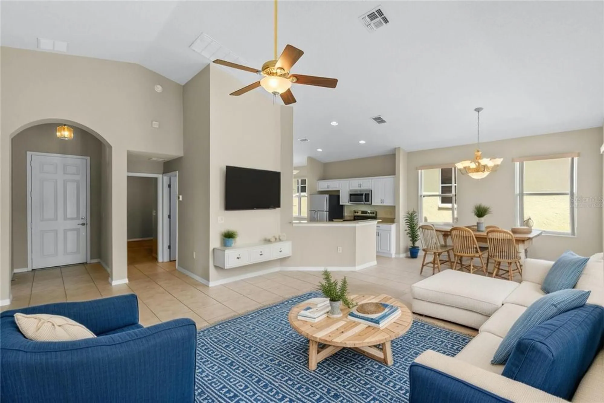 Property Slideshow image 5 of 63 | 890 summit greens blvd, Clermont, FL, 34711