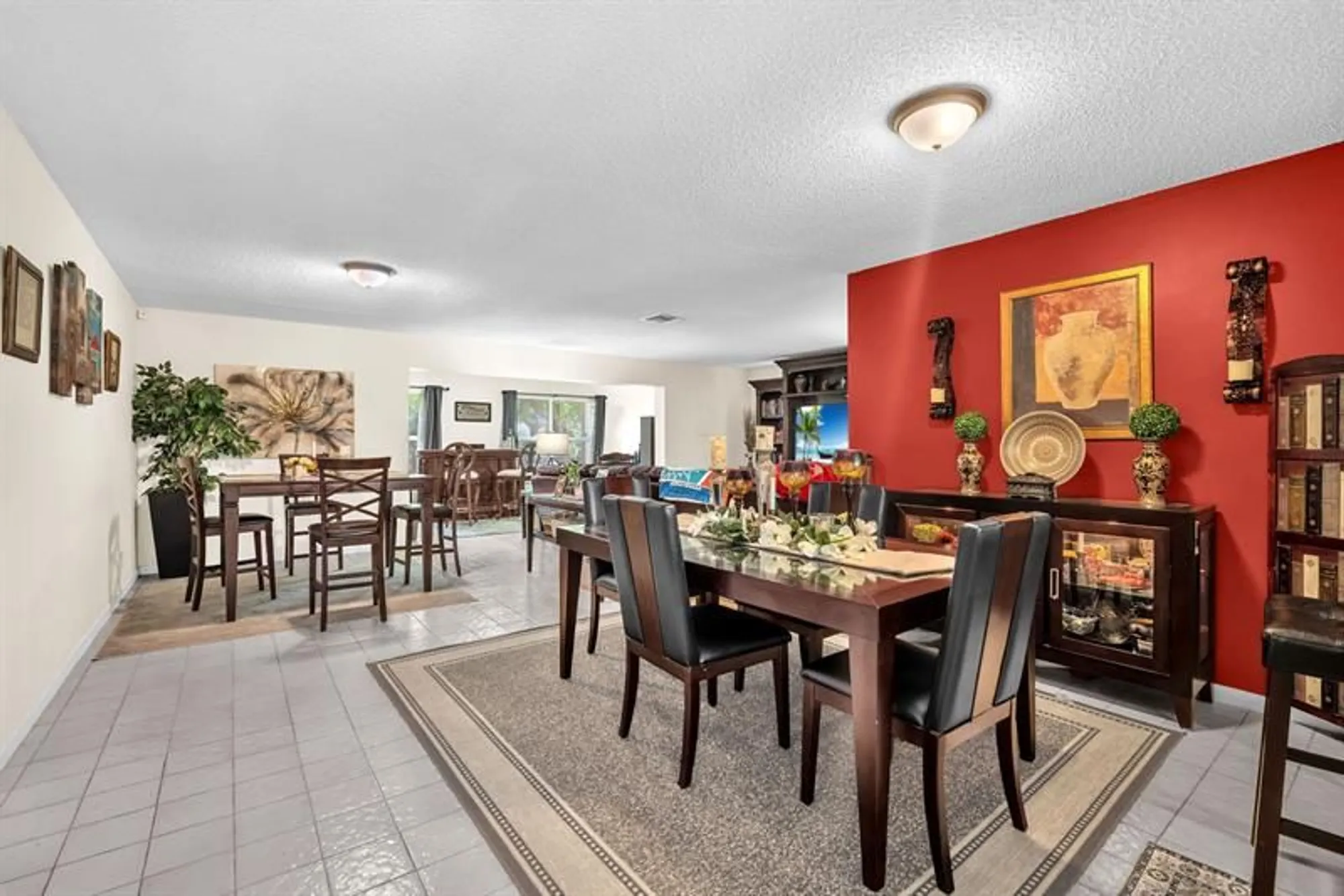 Property Slideshow image 18 of 36 | 6104 rainbow cir, Greenacres, FL, 33463