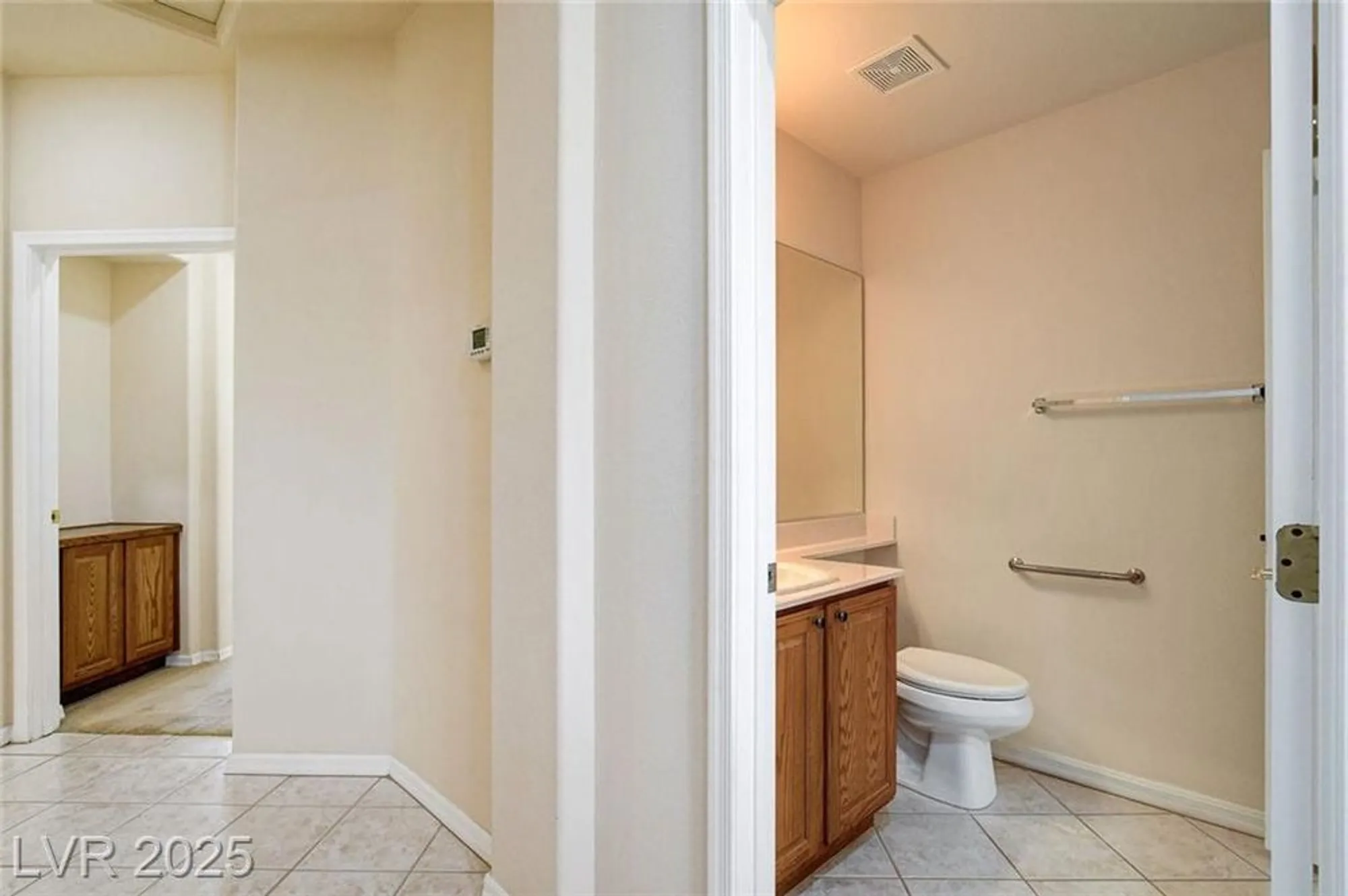 Property Slideshow image 31 of 50 | 10504 bambola pl, Las Vegas, NV, 89135