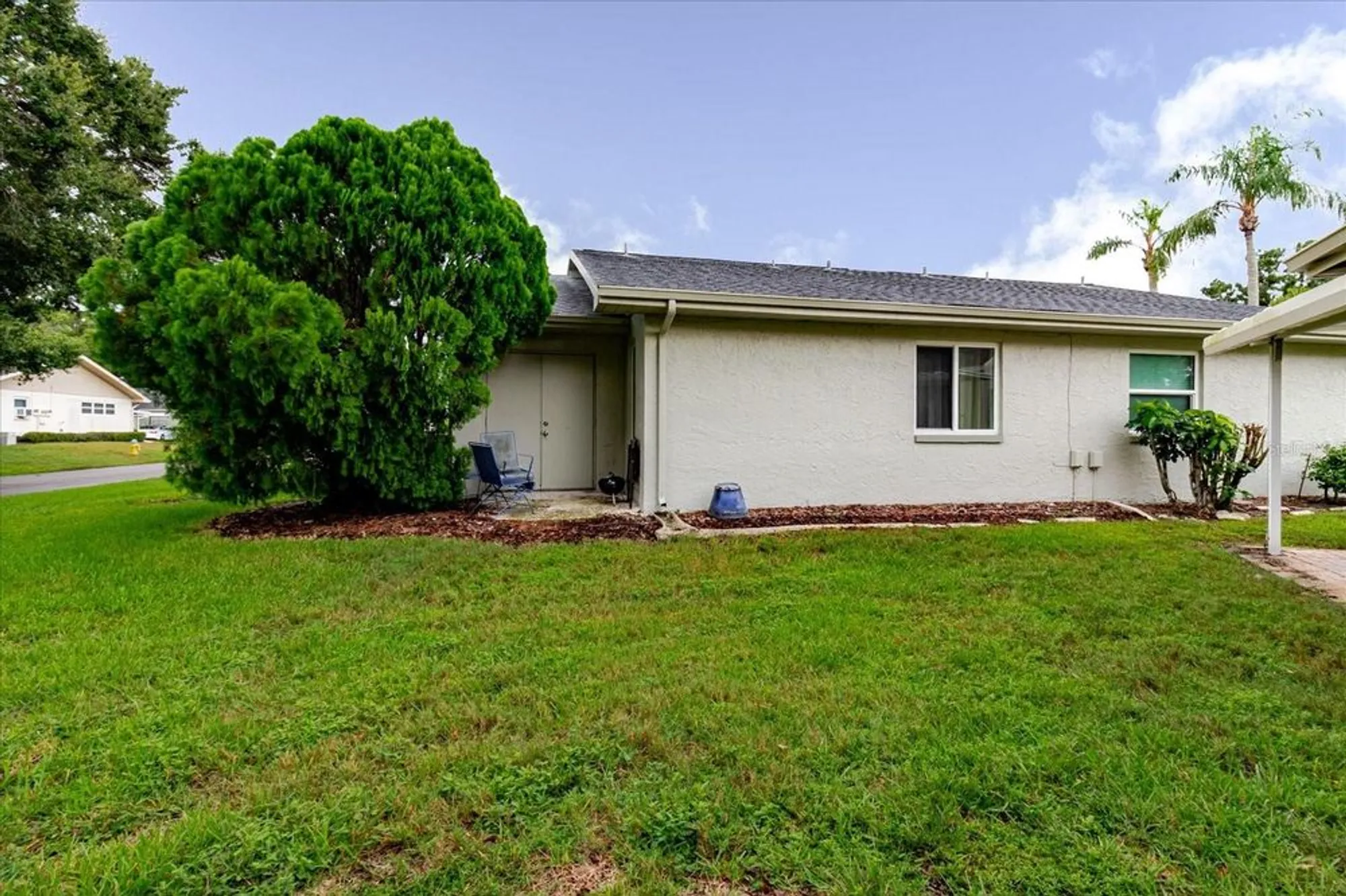 Property Slideshow image 39 of 63 | 2209 grenadier dr, Sun City Center, FL, 33573