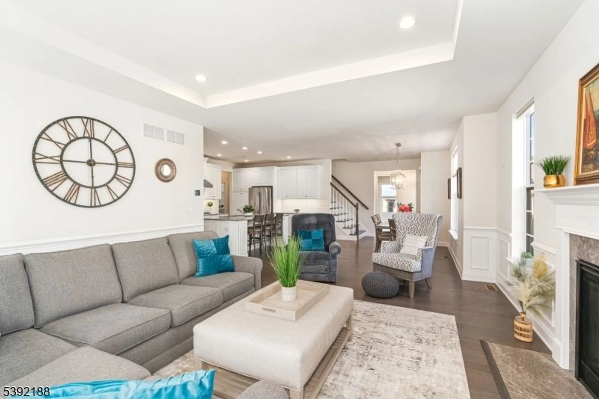 Property Slideshow image 12 of 27 | 9 van cleef dr, Whitehouse Station, NJ, 08889