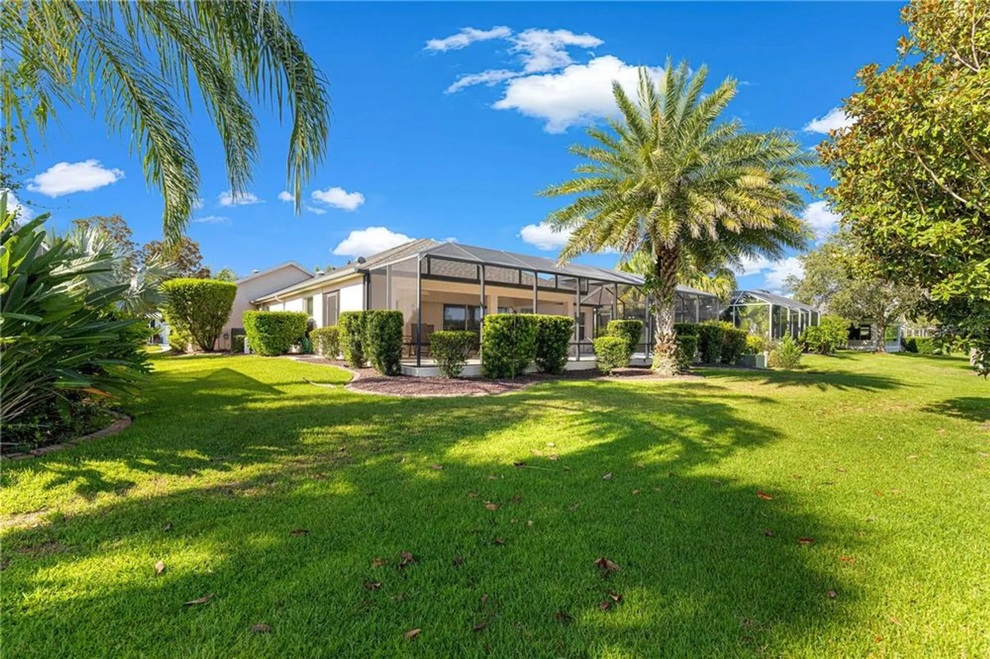 Property Slideshow image 5 of 51 | 949 isle of palms path, The Villages, FL, 32162