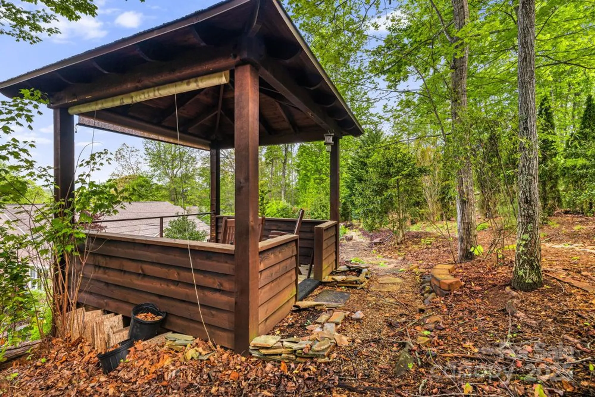 Property Slideshow image 38 of 48 | 14 larue ct, Biltmore Lake, NC, 28715