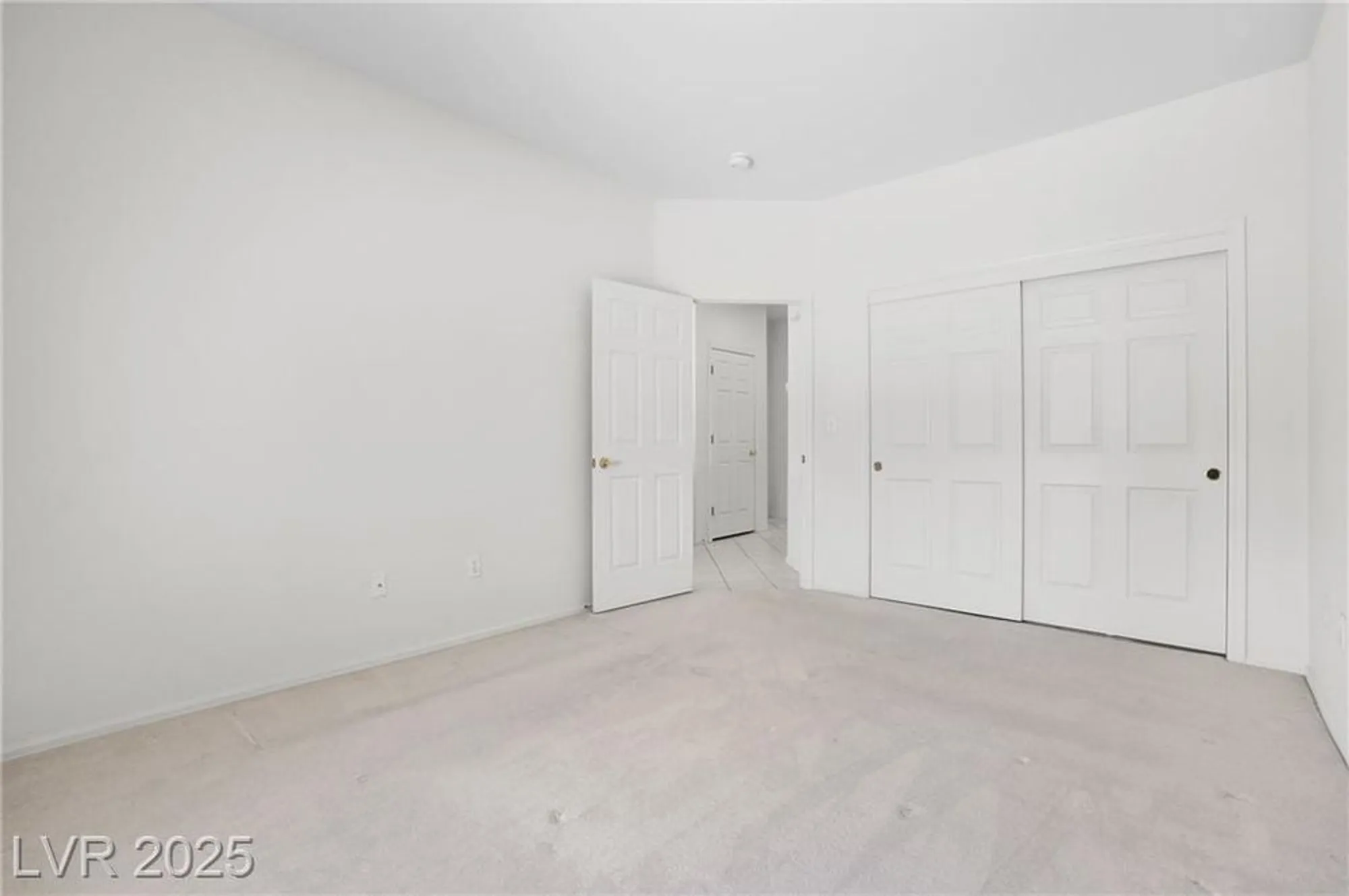 Property Slideshow image 26 of 49 | 10300 linfield pl, Las Vegas, NV, 89134