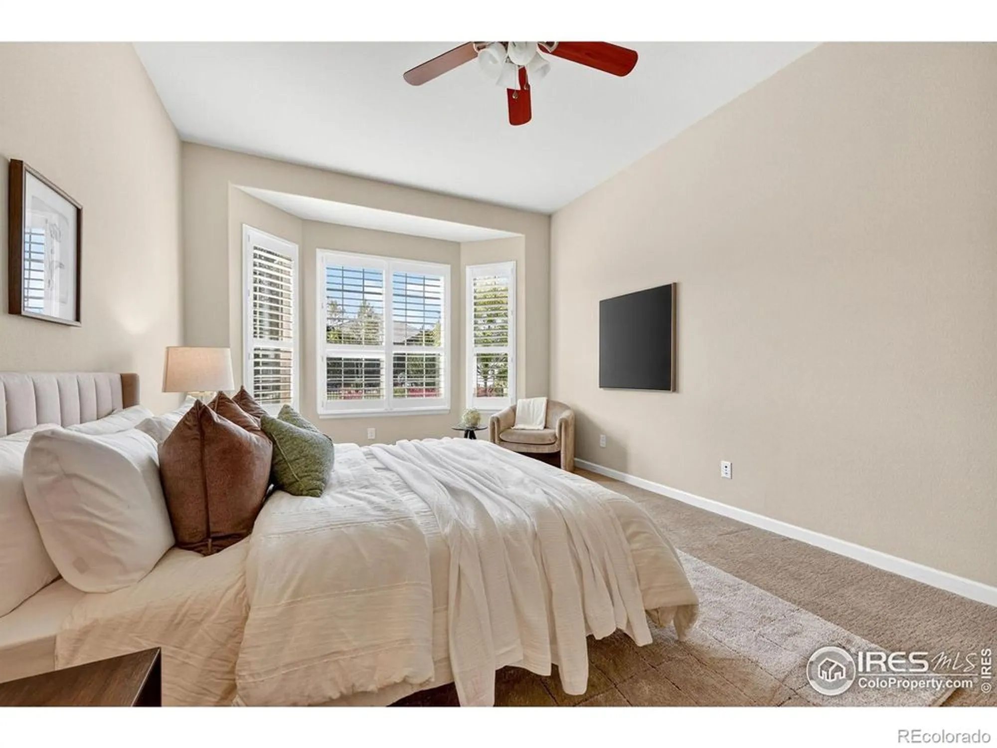 Property Slideshow image 22 of 44 | 15875 wild horse dr, Broomfield, CO, 80023