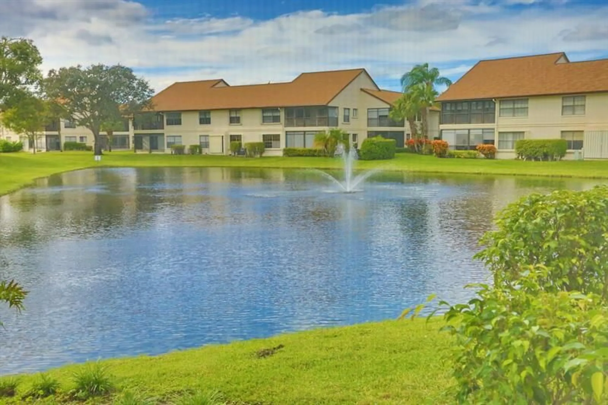 Property Slideshow image 23 of 52 | 3409 jog park dr # 3409, Greenacres, FL, 33467
